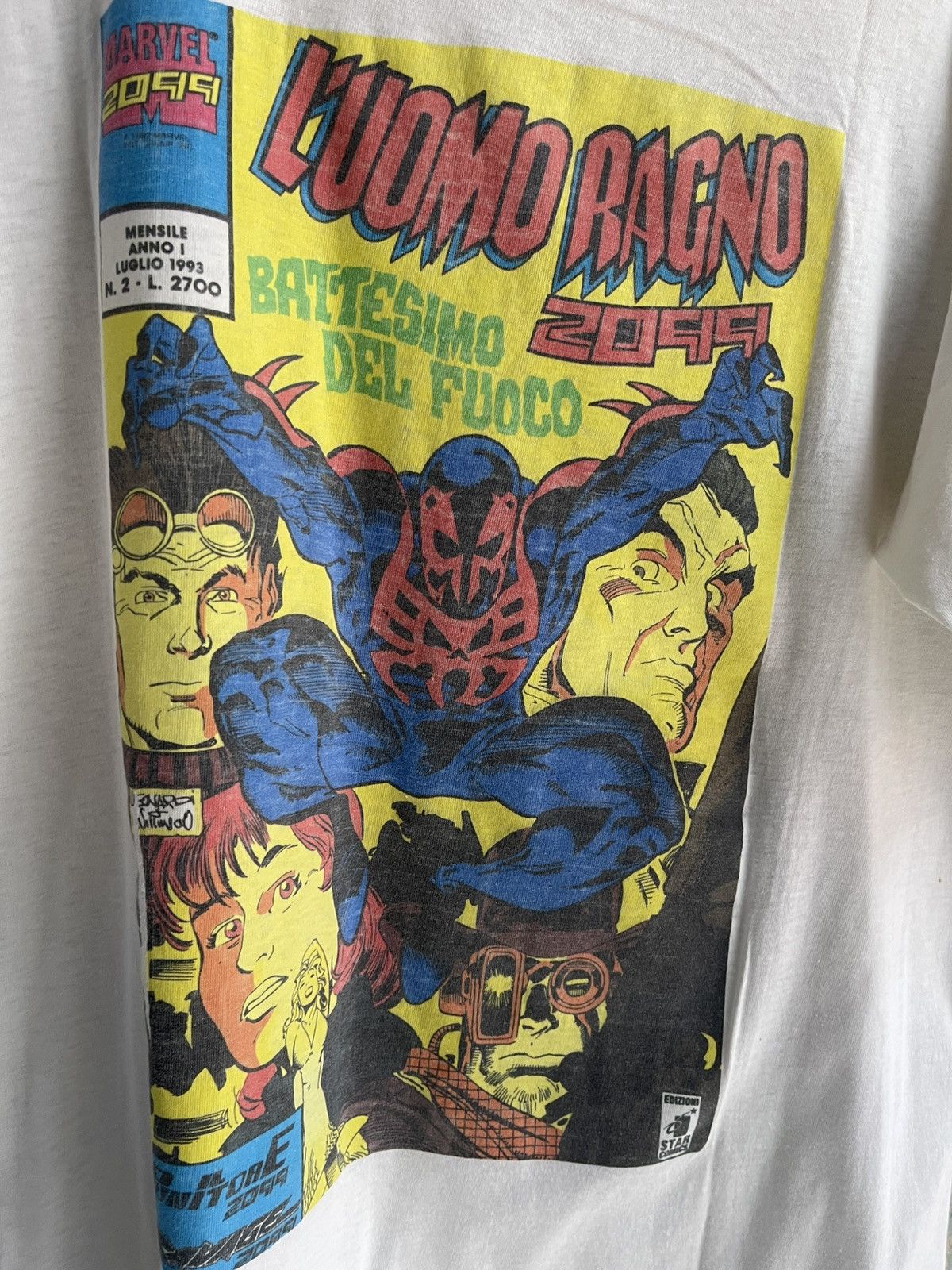 Marvel Comics Vintage Marvel 1993 Spiderman “italian issue” t shirt Size US XL / EU 56 / 4 - 5 Thumbnail