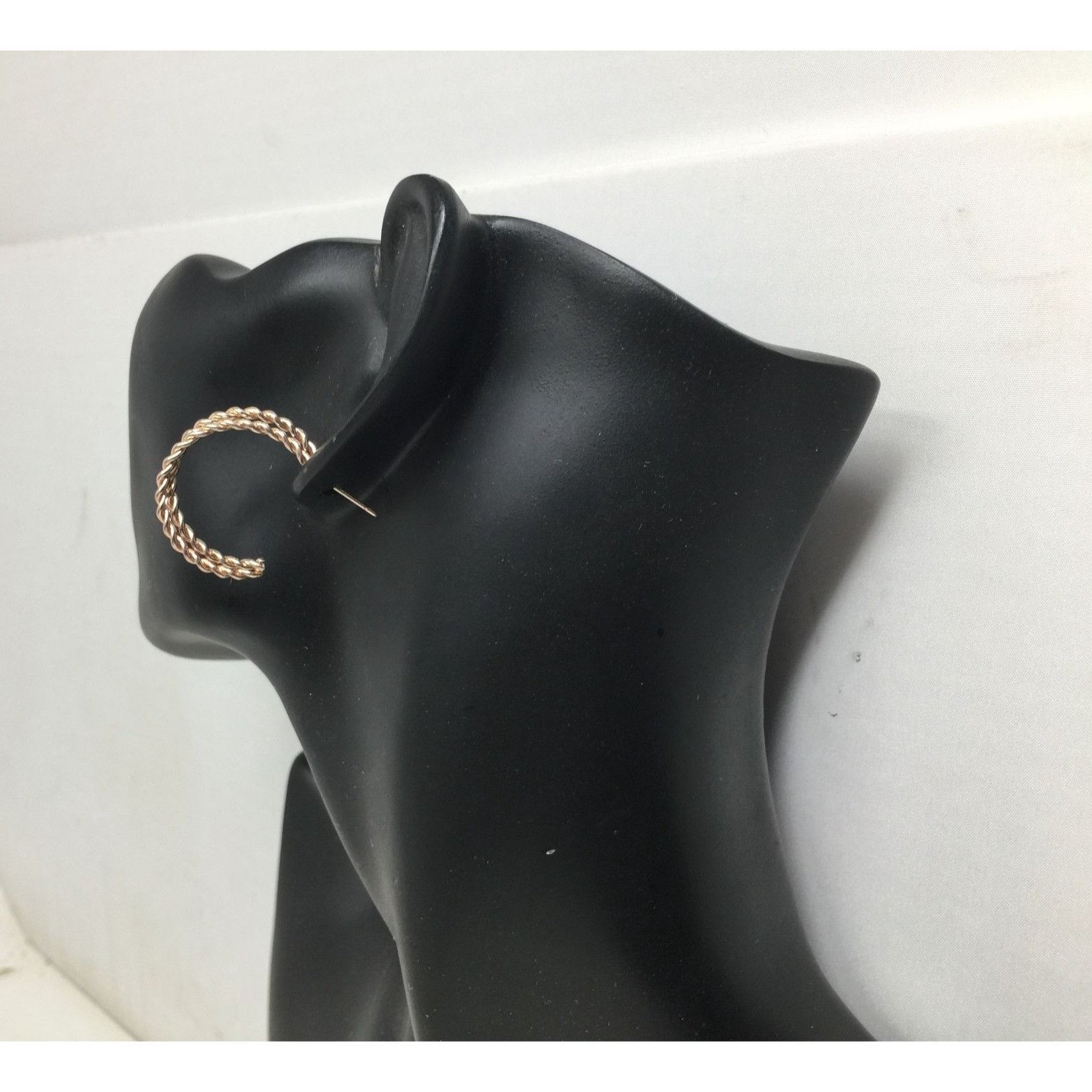 Other Women's Twisted Rose Gold Double Hoop Earrings Size ONE SIZE - 5 Thumbnail
