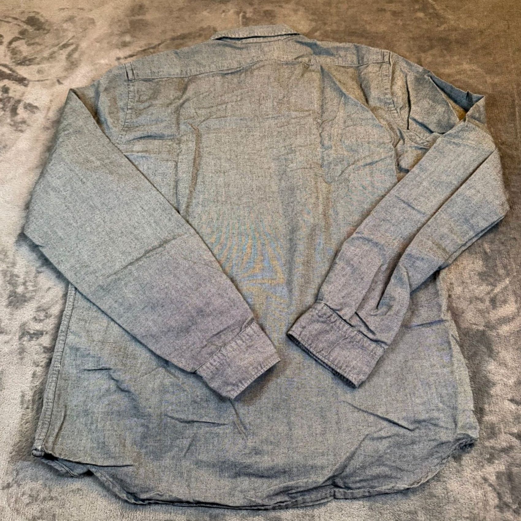 Express Express Mens Medium Long Sleeve Button-Down Shirt Chambray Style White Black Size US M / EU 48-50 / 2 - 4 Thumbnail