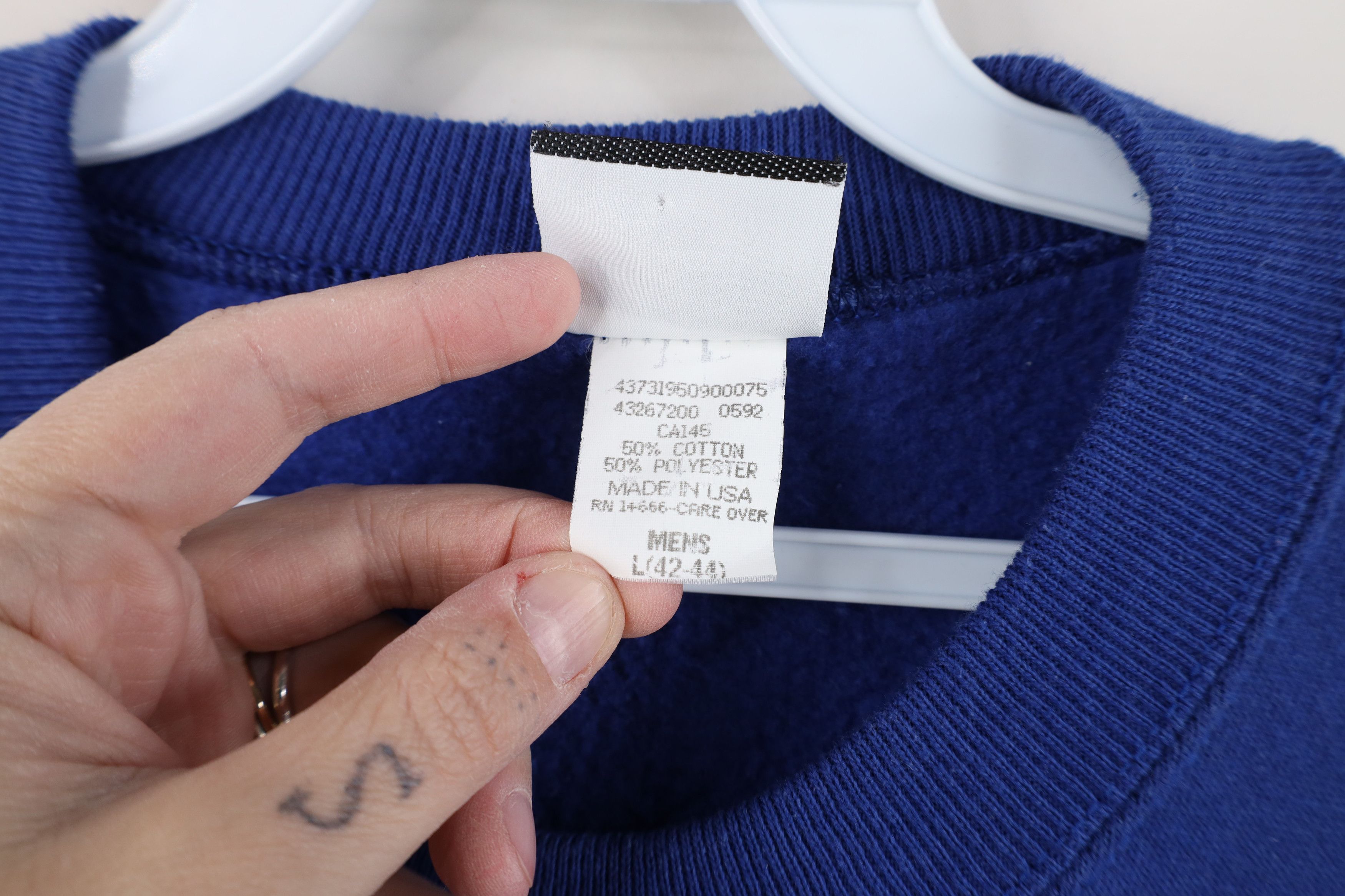 Vintage Vintage 90s Streetwear Heavyweight Crewneck Sweatshirt USA Size US L / EU 52-54 / 3 - 6 Thumbnail