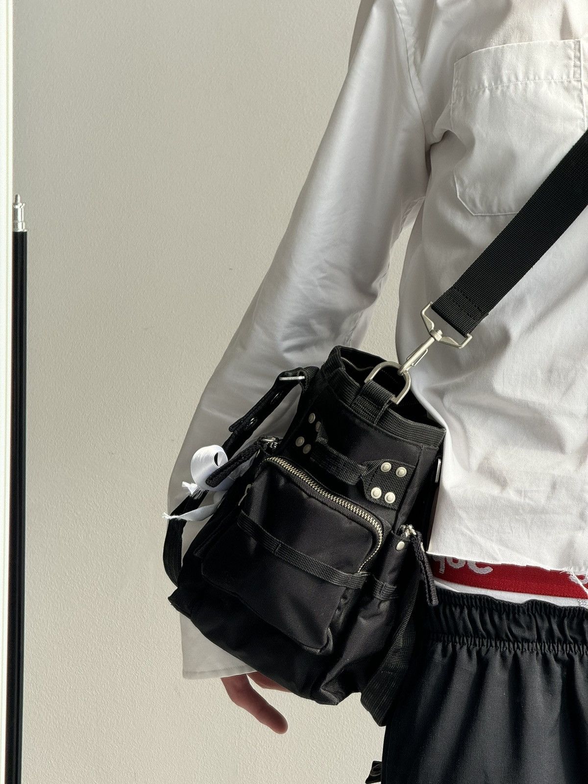 George Gina & Lucy × Japanese Brand Very Rare George Gina & lucy Y2k Alyx Bag Crossbody Handbag Size ONE SIZE - 10 Thumbnail