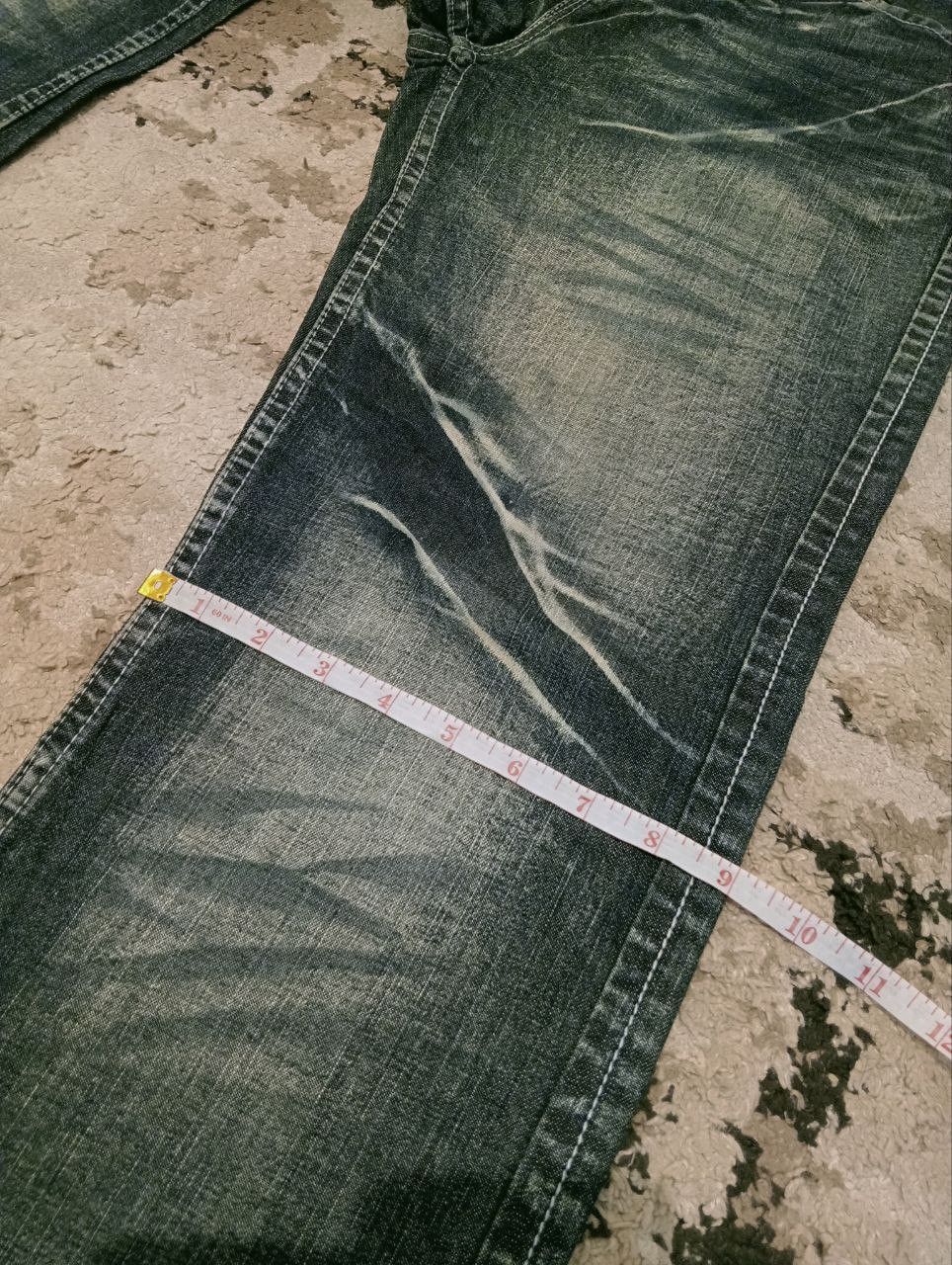 LOWBOX JAPANESE LOWBOX DISTRESSED LOOK JEANS Size US 33 - 19 Thumbnail
