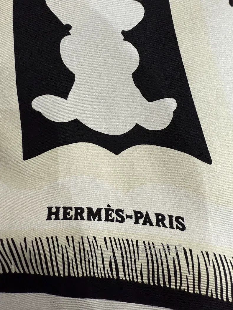 Hermes Hermes Black and white color block geometric print dress Size XXS / US 00 / IT 34 - 3 Thumbnail