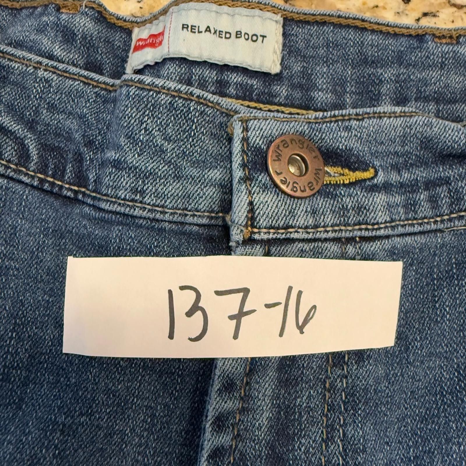Wrangler Wrangler Relaxed Boot denim jeans SZ 38”Wx30”L Size US 38 / EU 54 - 10 Thumbnail