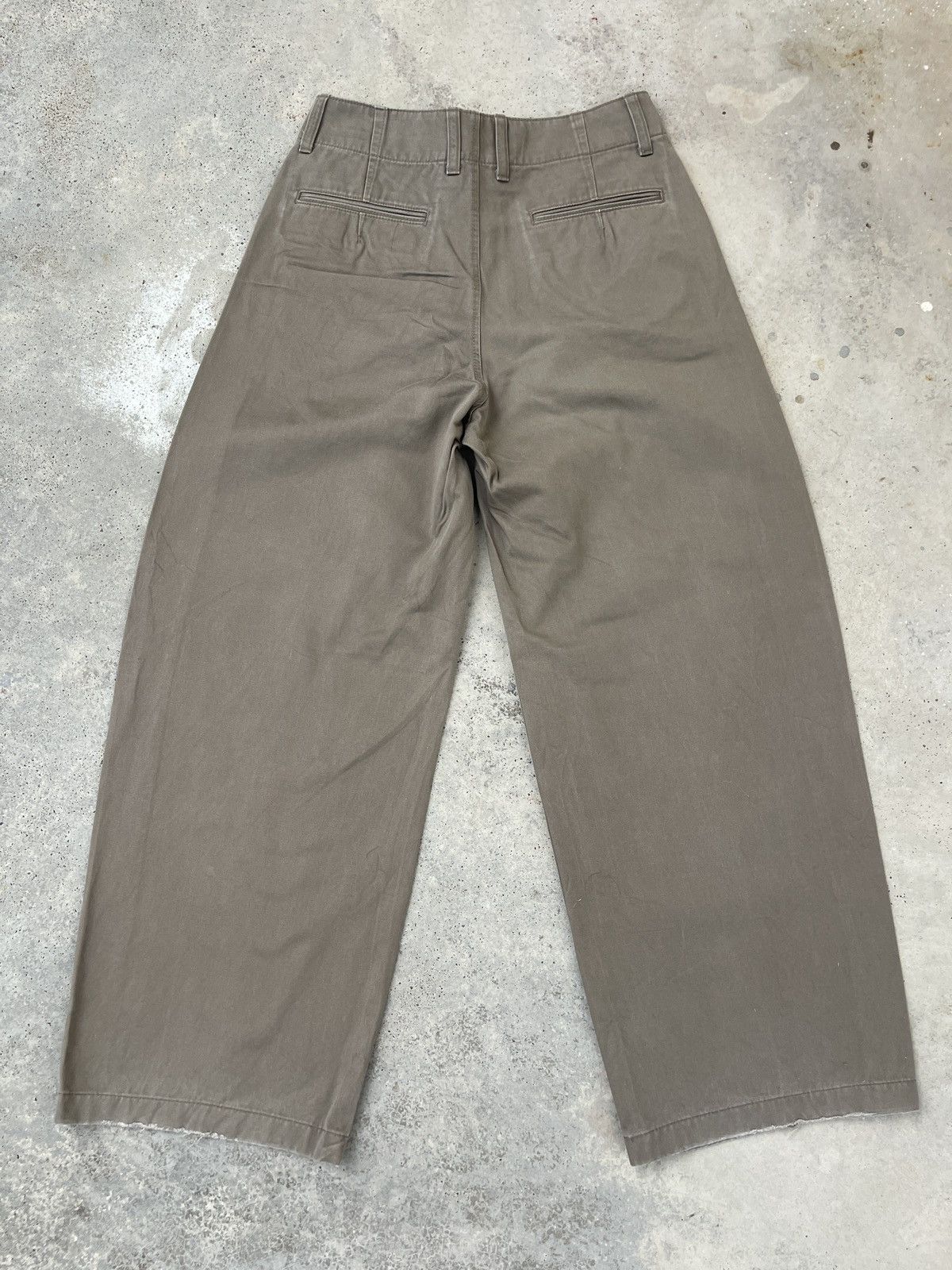 Japanese Brand × Jun Takahashi × Uniqlo Vintage Japanese Uniqlo Beige Distressed Baggy Jeans Size US 28 / EU 44 - 4 Thumbnail
