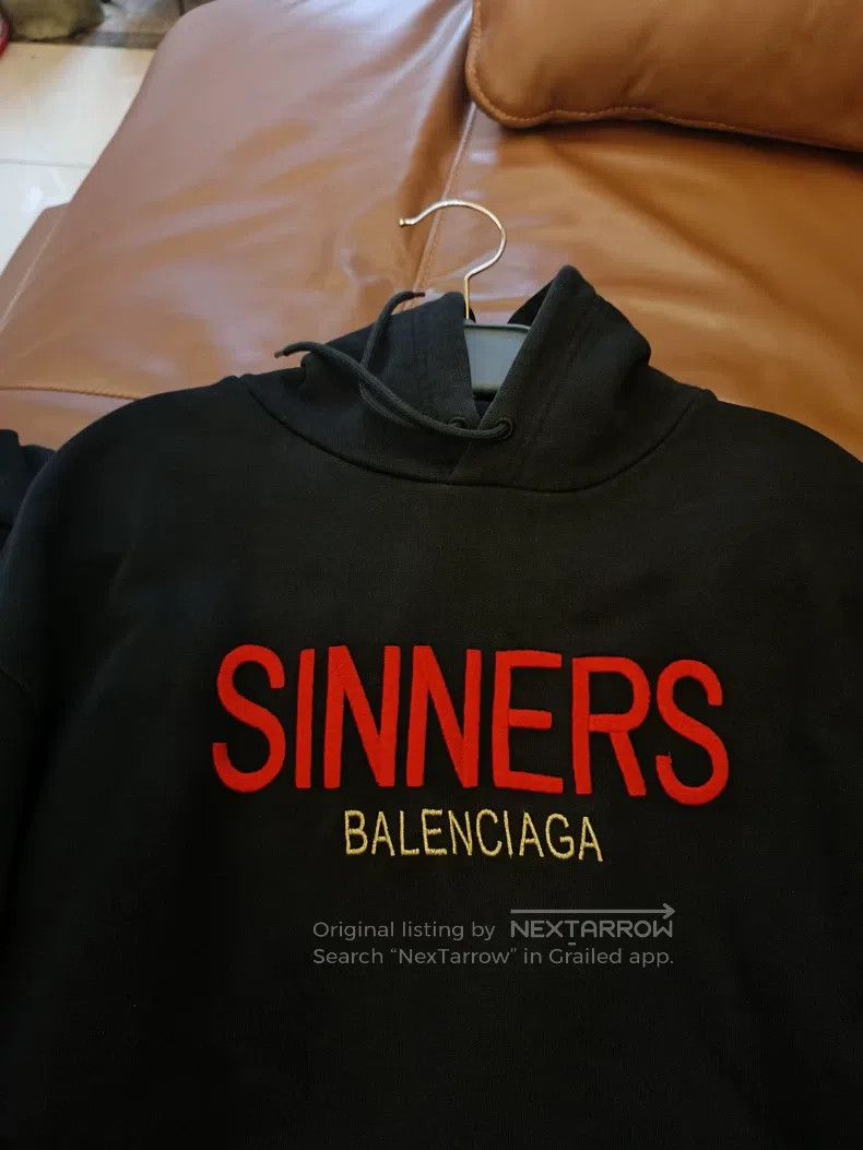 Balenciaga Balenciaga Sinners embroidery logo hoodie Size US XXS / EU 40 - 4 Thumbnail