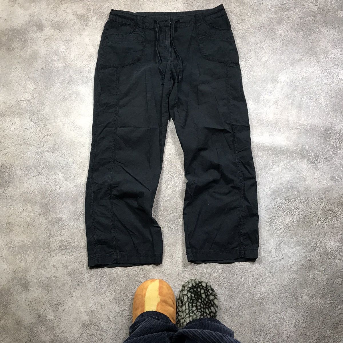 Vintage Vintage Y2K Baggy Cargo Pants Distressed Streetwear Logo 33 Size 33" - 1 Thumbnail