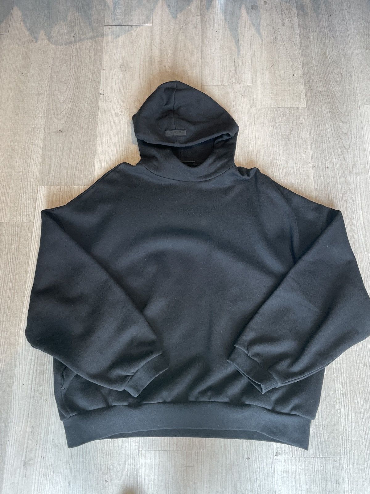 Essentials × Fear of God Fear of God Essentials FW23 Black Hoodie XL Size US XL / EU 56 / 4 - 1 Thumbnail