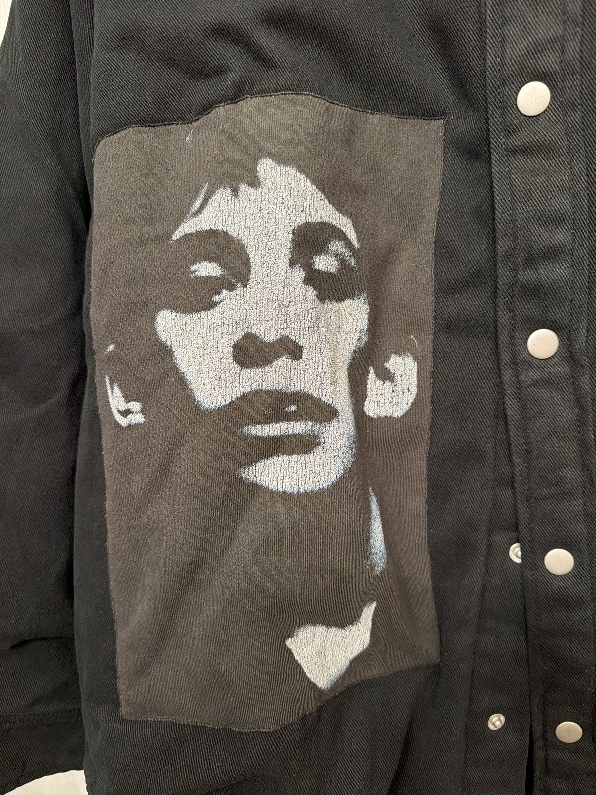 basketcase gallery Basketcase gallery Page alleyway , padded button up Size US S / EU 44-46 / 1 - 4 Thumbnail