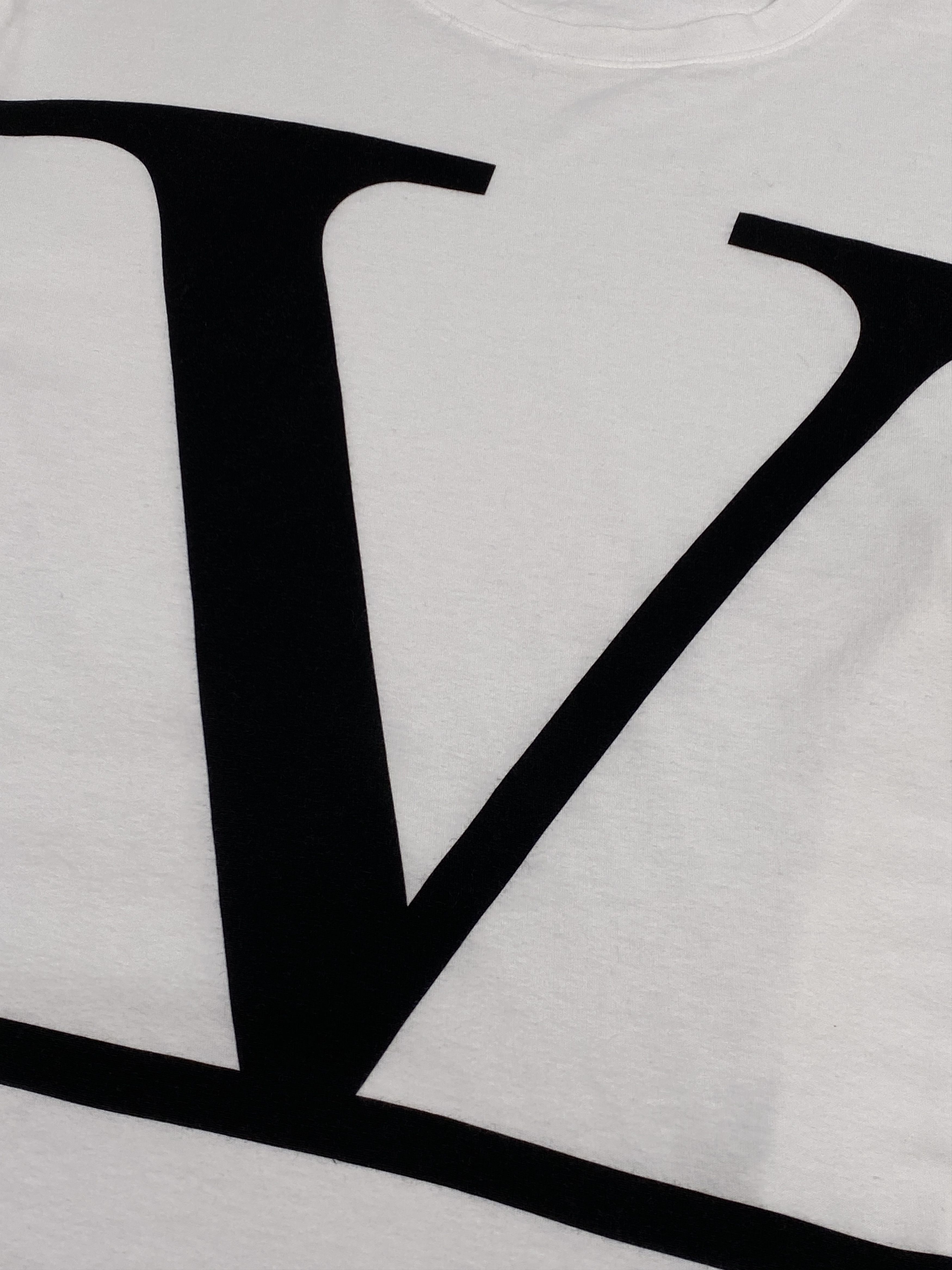 Valentino V Logo T-Shirt Size US L / EU 52-54 / 3 - 7 Thumbnail