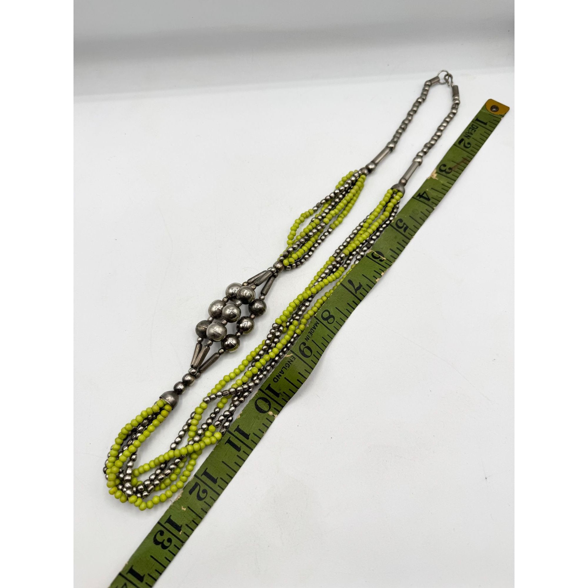 Vintage Vintage green wood & silver metal multi strand beaded neckla Size ONE SIZE - 5 Thumbnail