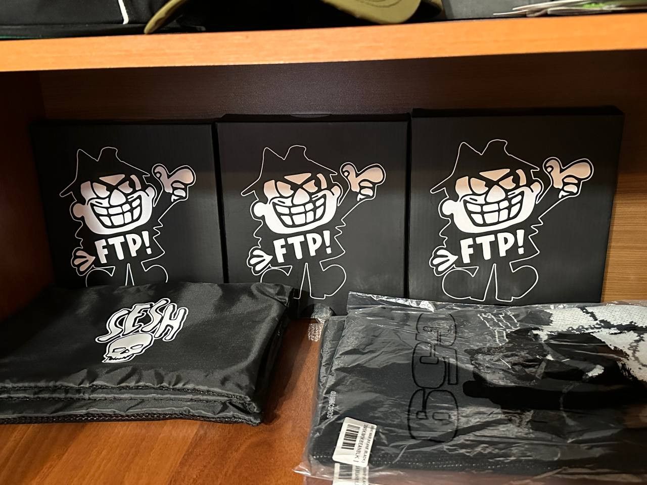 Fuck The Population FTP Boris Ash Tray Size ONE SIZE - 5 Thumbnail