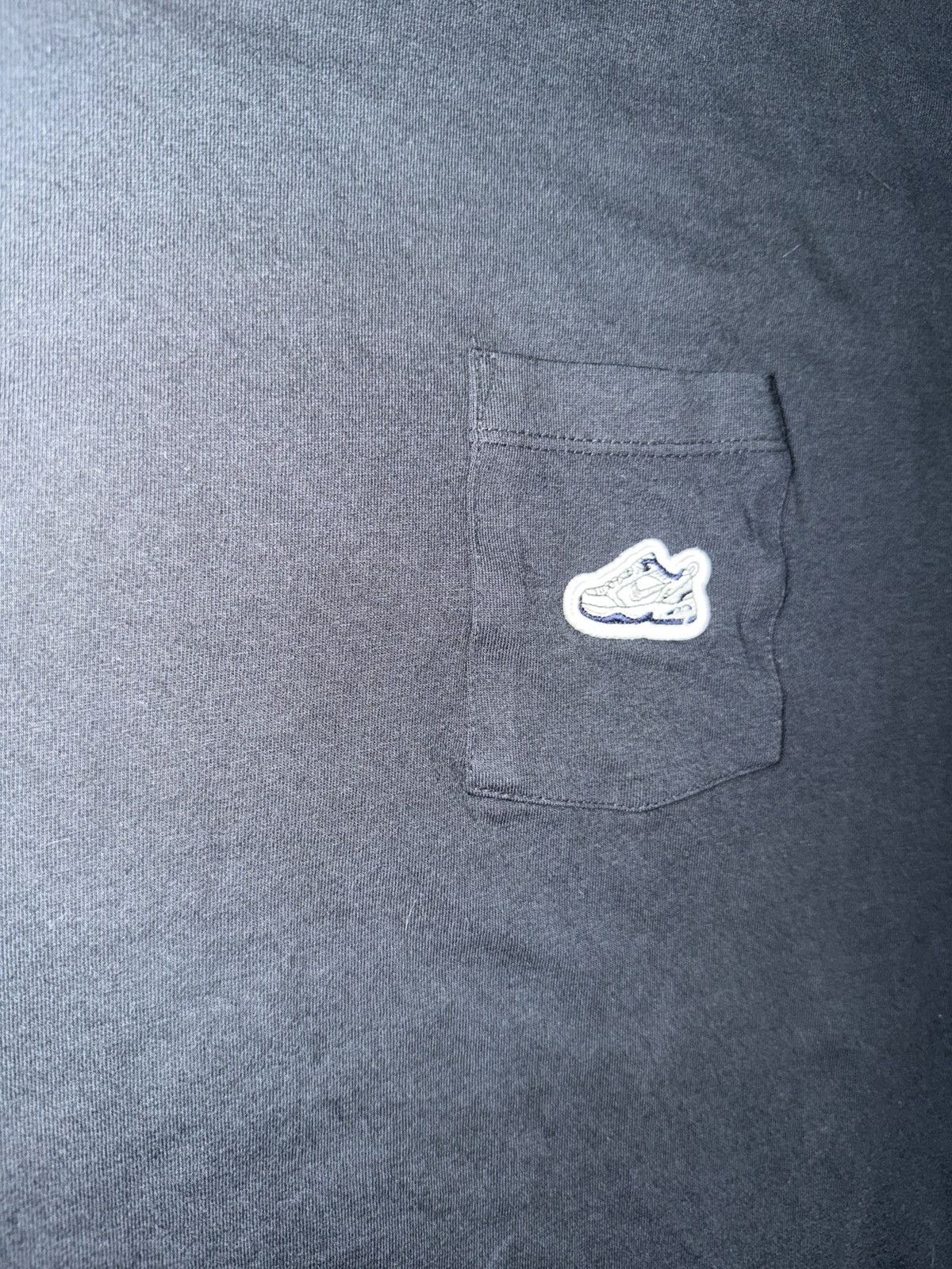 Nike Nike sportswear max 90 monarch patch loose shirt mens medium Size US M / EU 48-50 / 2 - 4 Thumbnail