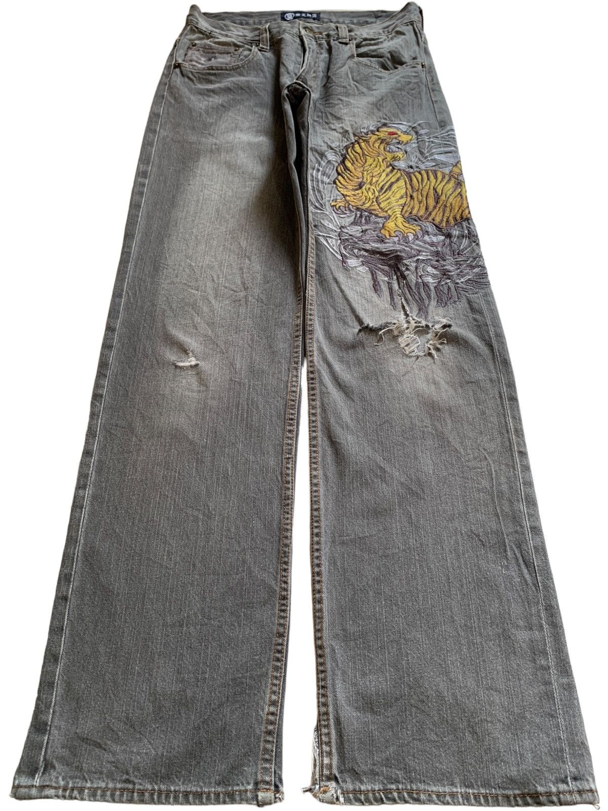 Japanese Brand Vintage Japanese Brand Golden Tiger Embroidered Baggy Jeans Size US 30 / EU 46 - 1 Thumbnail