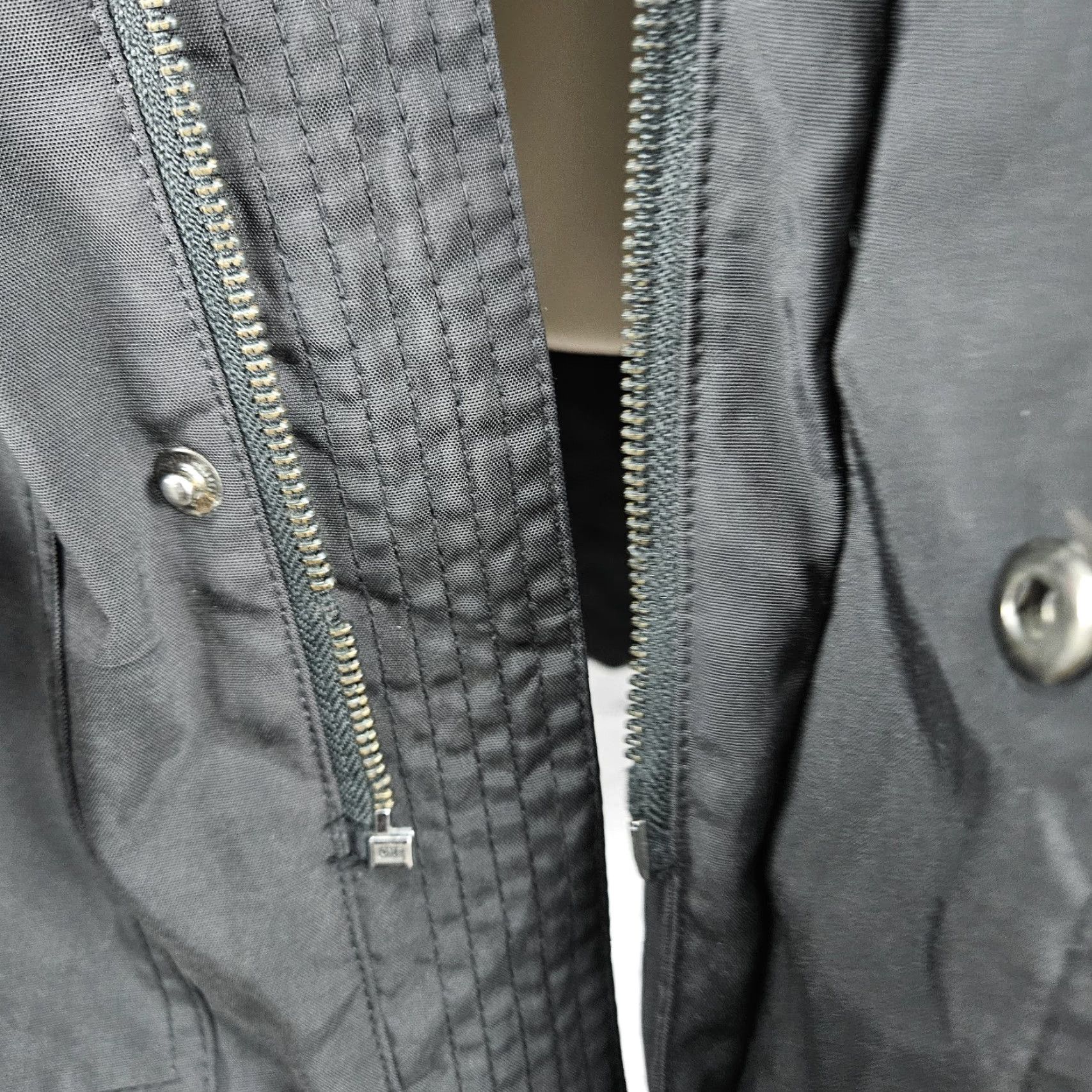 Michael Kors Michael Kors Jacket Women 2X Black Hooded Insulated Snap Zip Utility Pockets Lined Polyester Mid-Length Classic Outdoor Size XXL / US 16-18 / IT 52-54 - 5 Thumbnail