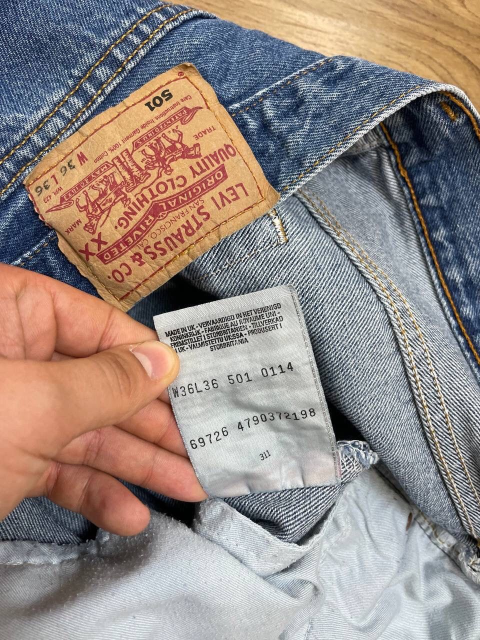 Levi's Vintage Levi’s 501 Red Tab Made in UK Blue Stonewashed Jeans Size US 36 / EU 52 - 10 Thumbnail