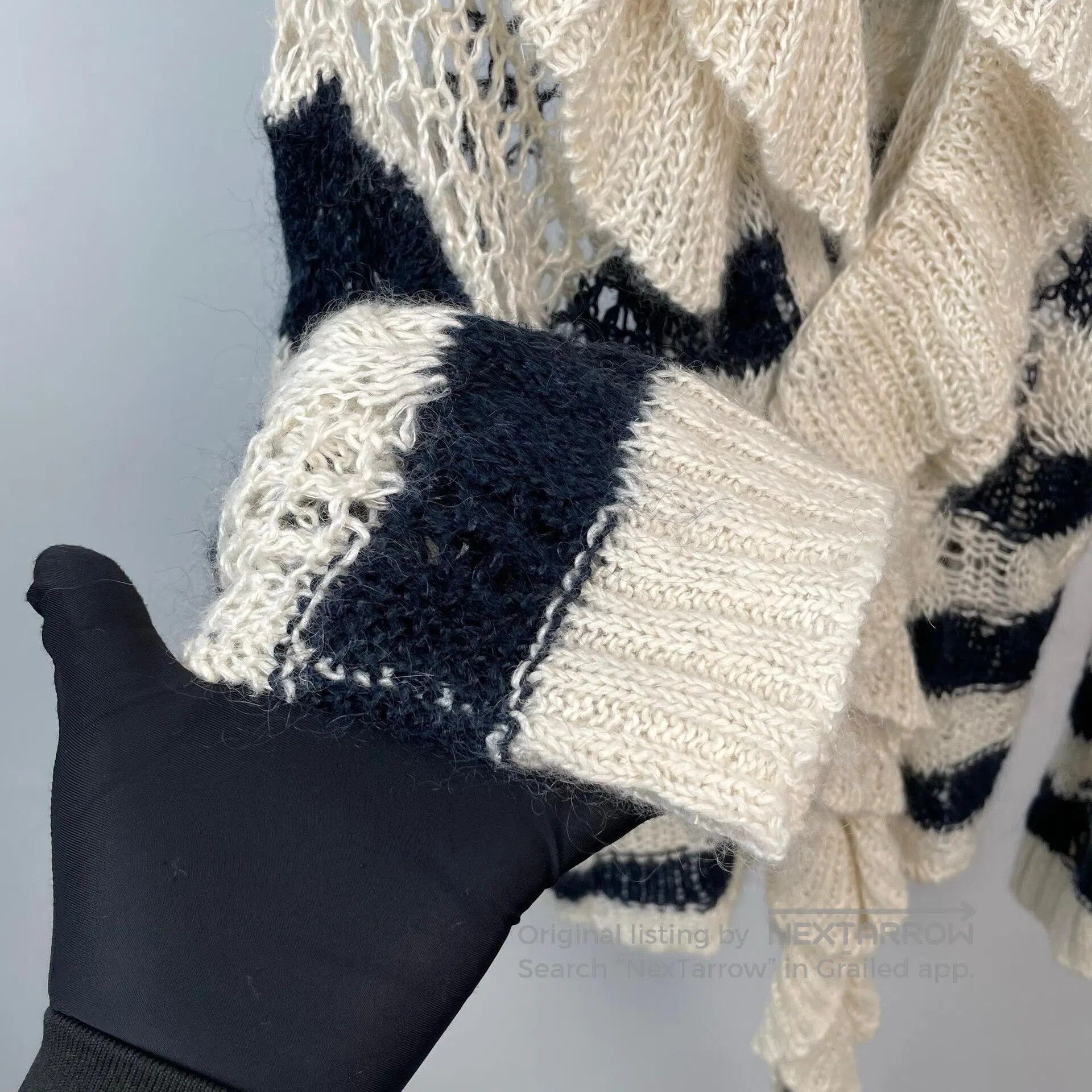 Dior Dior Black and White Striped V Neck Long Sleeve Knit Cardi Size XS / US 0-2 / IT 36-38 - 9 Thumbnail