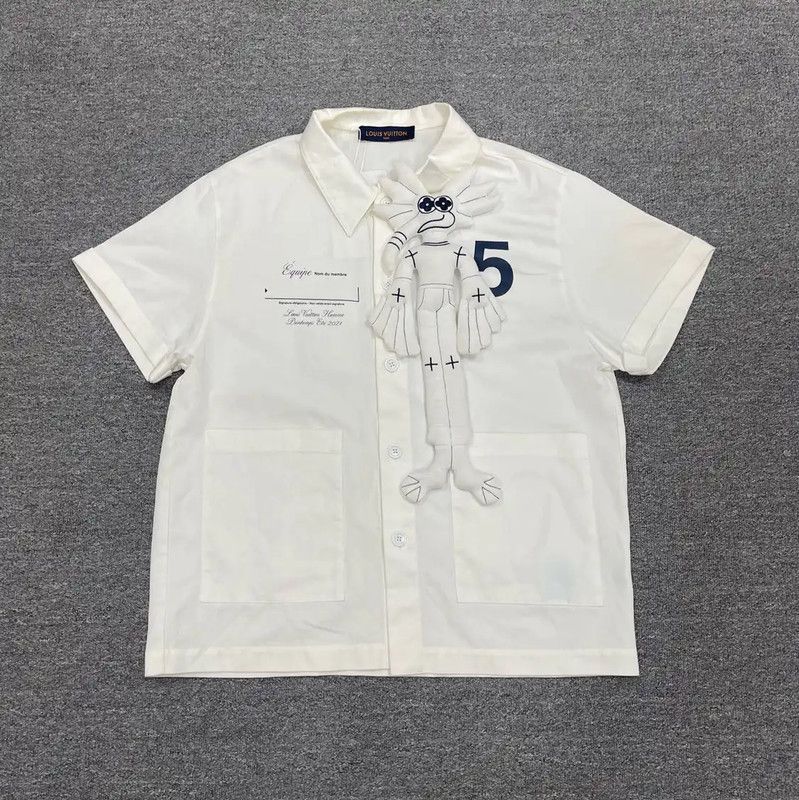 Louis Vuitton Louis Vuitton White Cotton Short Sleeve Shirt 0089 Size US S / EU 44-46 / 1 - 1 Thumbnail