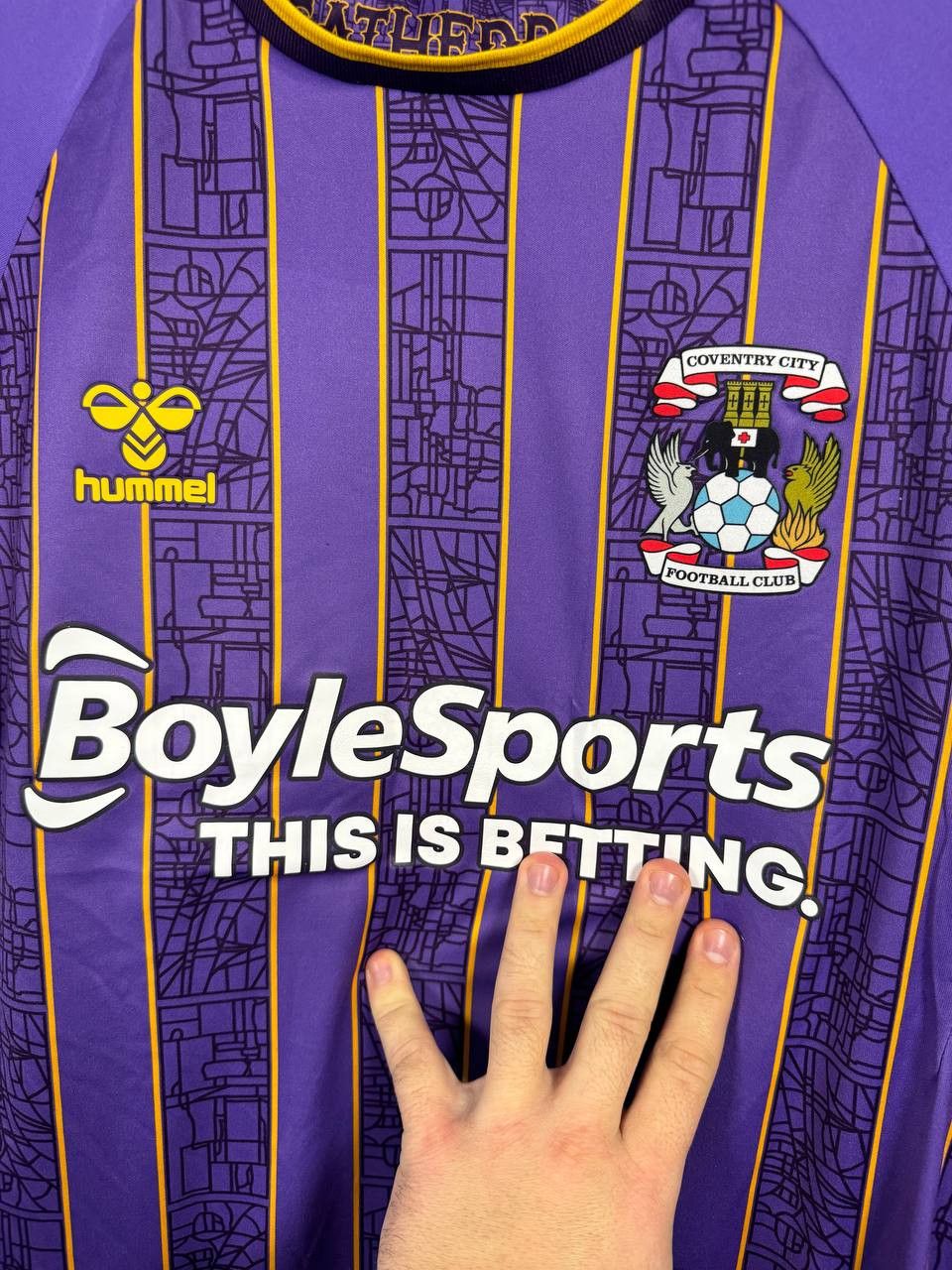 Hummel × Vintage Vintage Coventry City 2022/23 Hummel Away Soccer Jersey Size US M / EU 48-50 / 2 - 6 Thumbnail