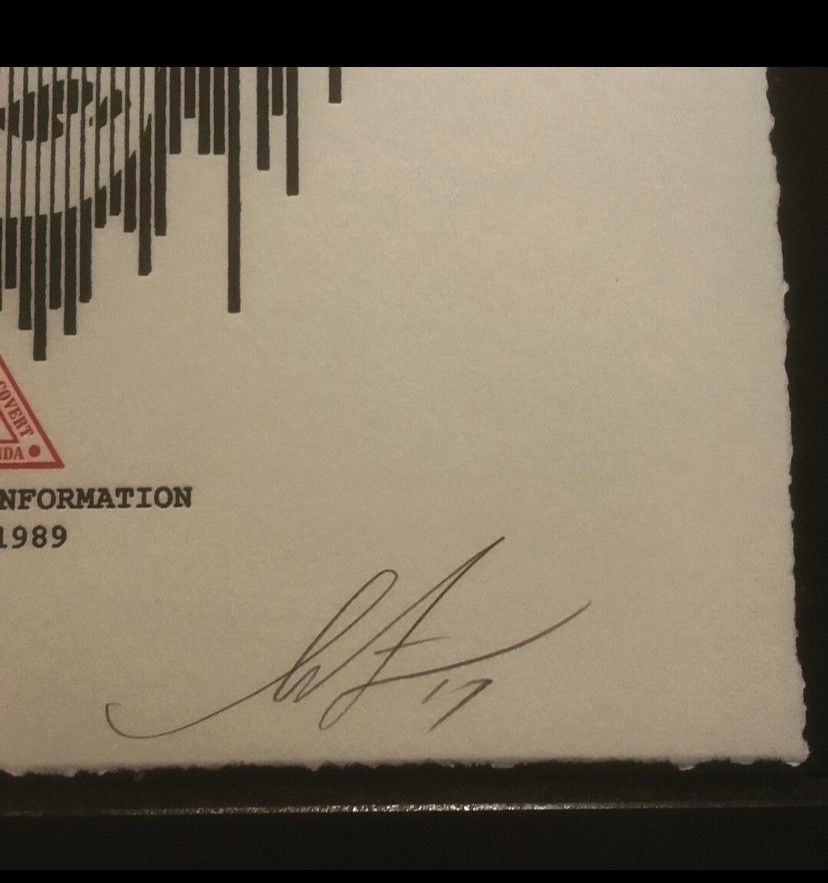 Other Shepard Fairey Decoding Disinformation Size ONE SIZE - 2 Thumbnail