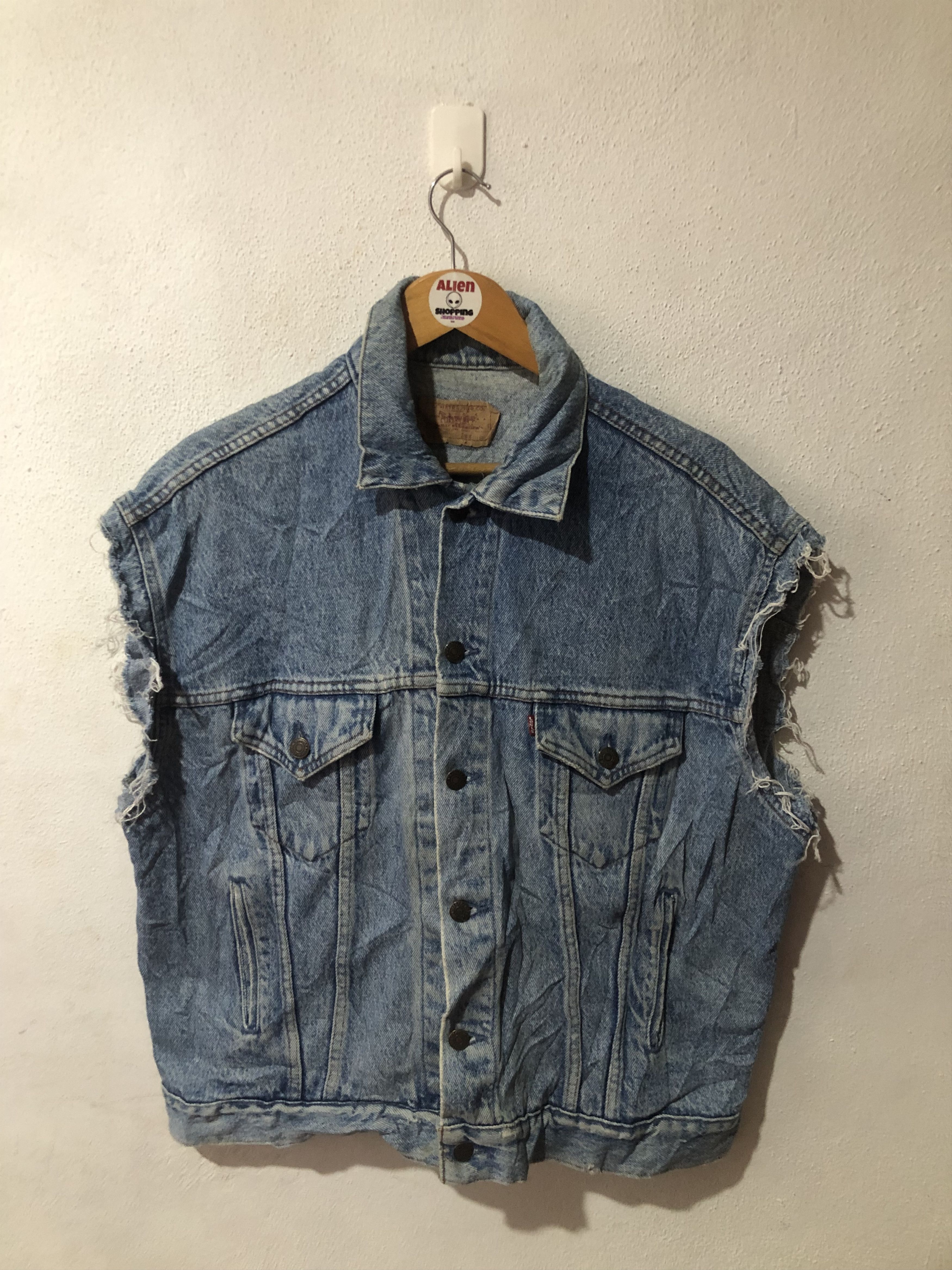 Levi's Levis Sleeveless Size US L / EU 52-54 / 3 - 1 Thumbnail