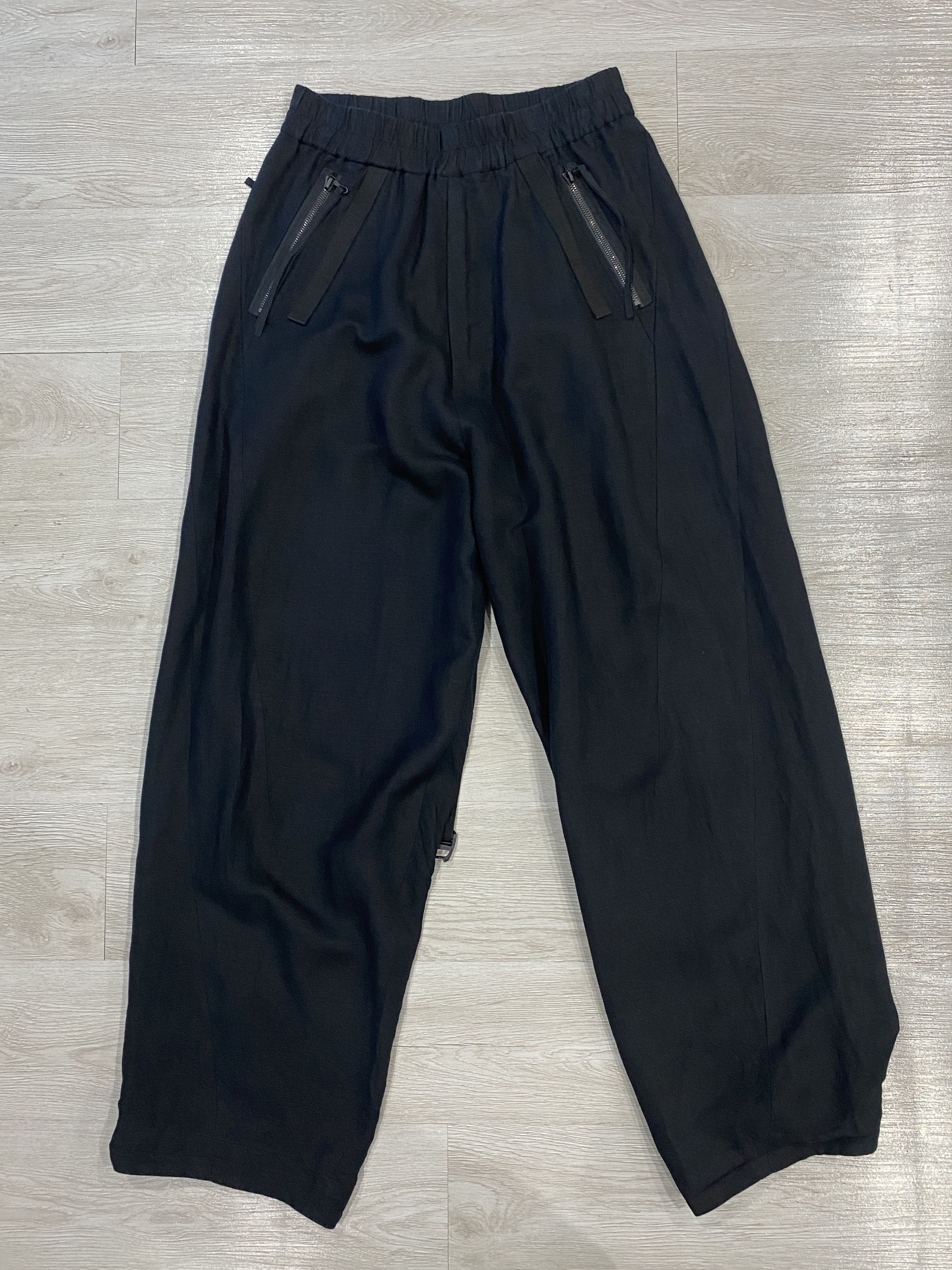 Julius Julius LIMITED 007PAM51 Size US 32 / EU 48 - 1 Thumbnail