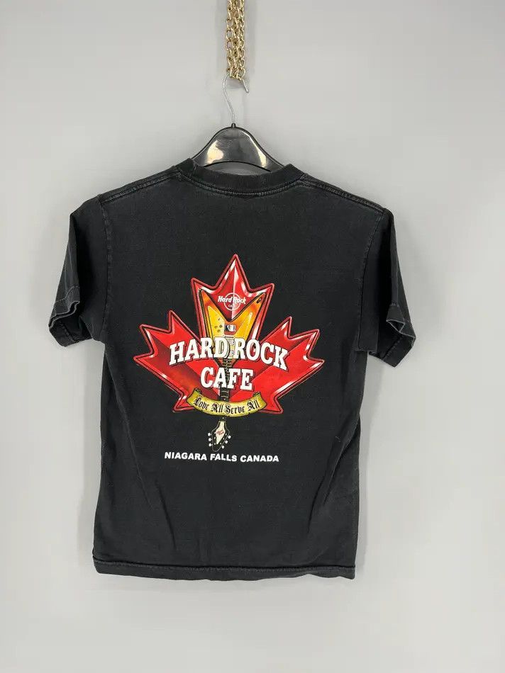 Band Tees Vintage Hard Rock Cafe Nigara Falls Canada. T-shirt Size US M / EU 48-50 / 2 - 1 Thumbnail