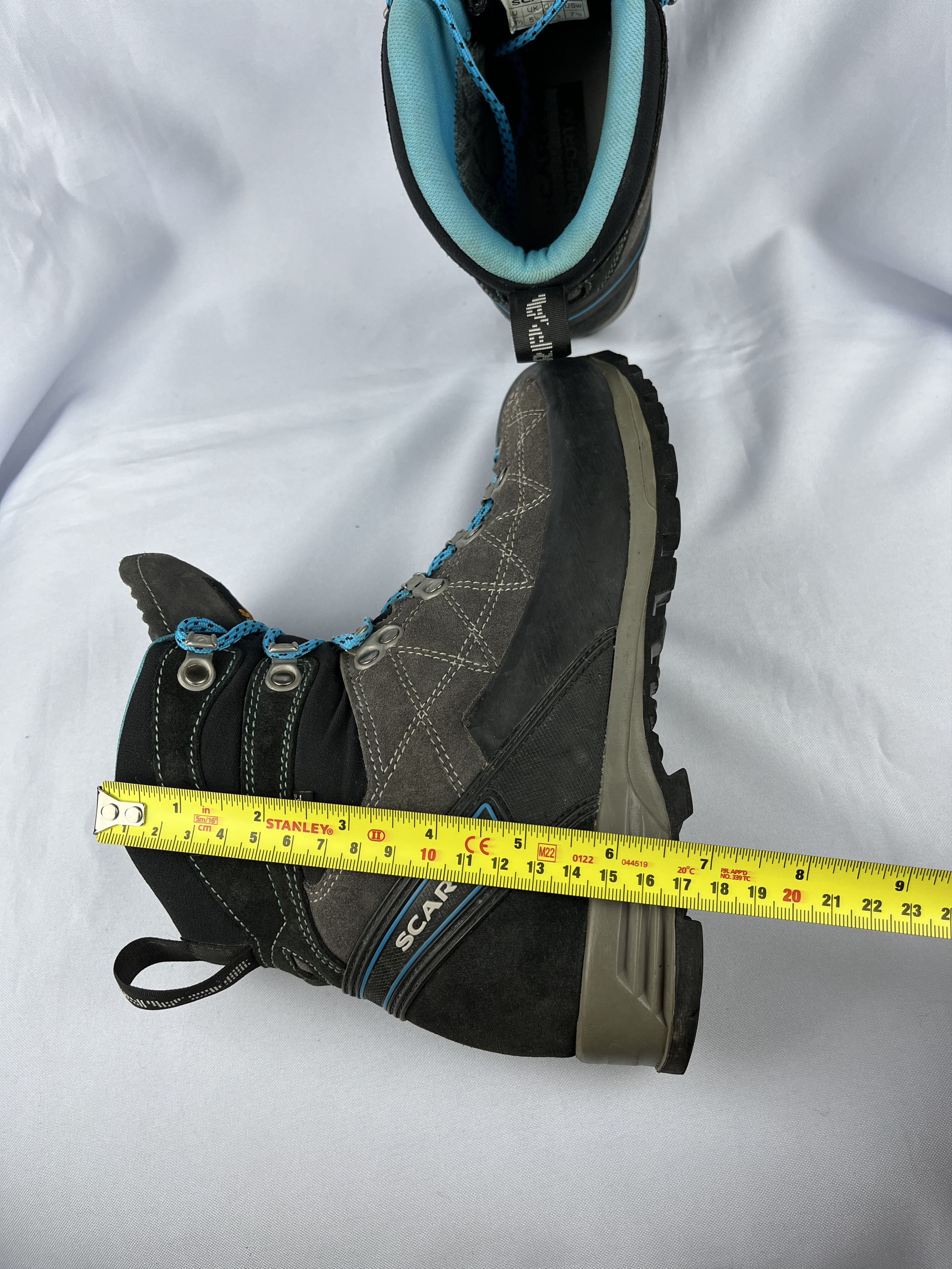 Other Scarpa Revolution Pro Gtx Mountain Boots US 7 1/3 UK 5 1/3 Size US 7.5 / IT 37.5 - 12 Thumbnail