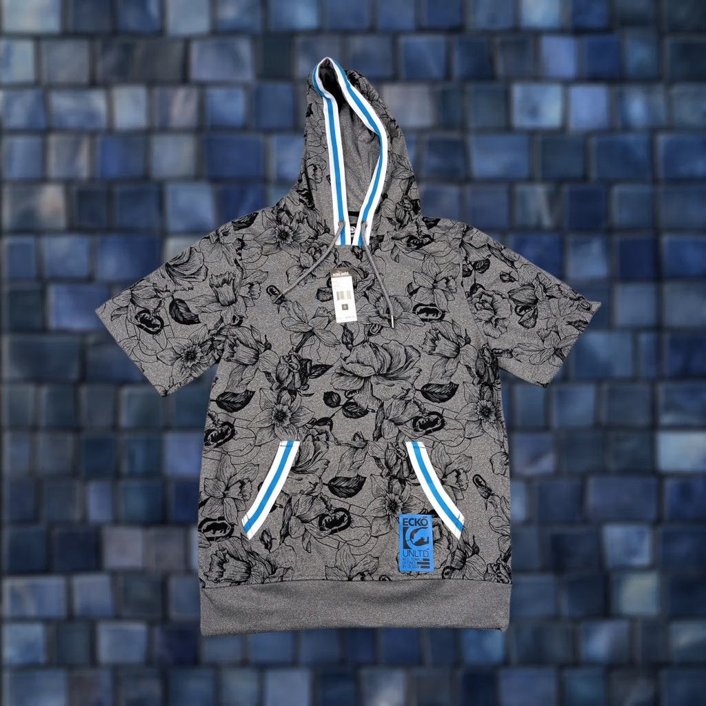 Ecko Unltd. VINTAGE Ecko Unltd Hoodie Mens S Gray Short Sleeve Floral Print Pullover E012K855 Size US S / EU 44-46 / 1 - 1 Thumbnail