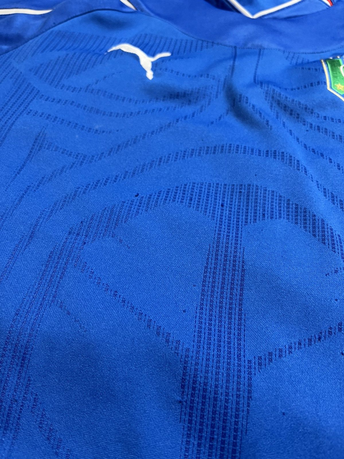 Puma × Vintage PUMA ITALY NATIONAL FOOTBALL TEAM 2010/11 SOCCER JERSEY Size US S / EU 44-46 / 1 - 5 Thumbnail