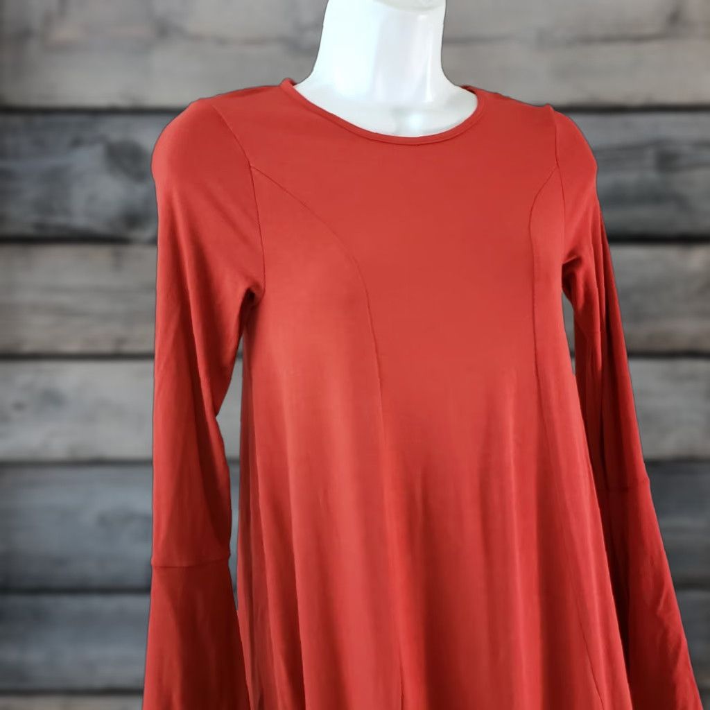 Asos ASOS Womens Long Sleeve Dress Sz 0 Solid Red Flare Sleeve Viscose Blend Dress-Short Mini Pattern: Solid, Size 0, Red, Regular, Womens Size XS / US 0-2 / IT 36-38 - 1 Thumbnail