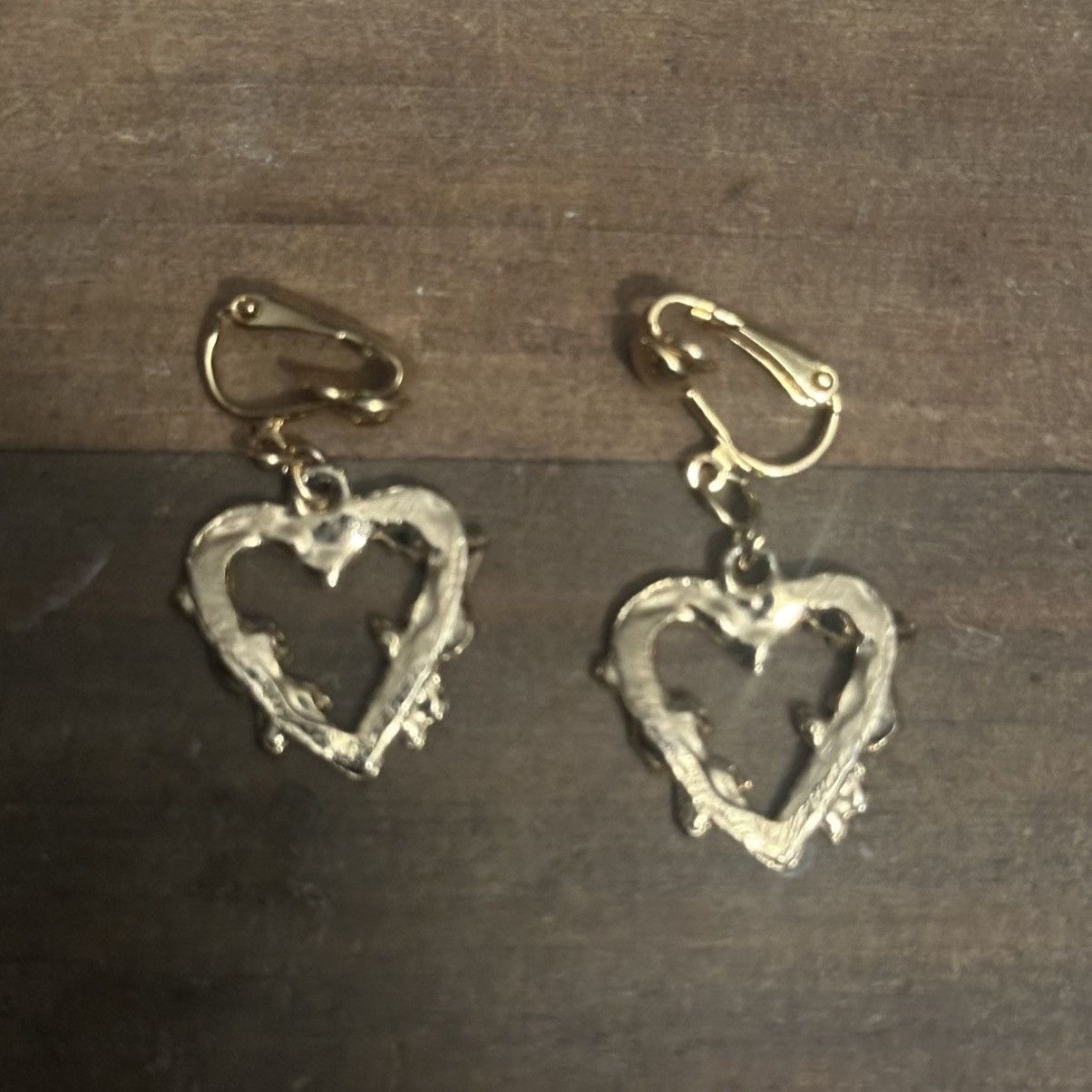Vintage Vintage Victorian floral heart clip on dangle earrings Size ONE SIZE - 2 Thumbnail