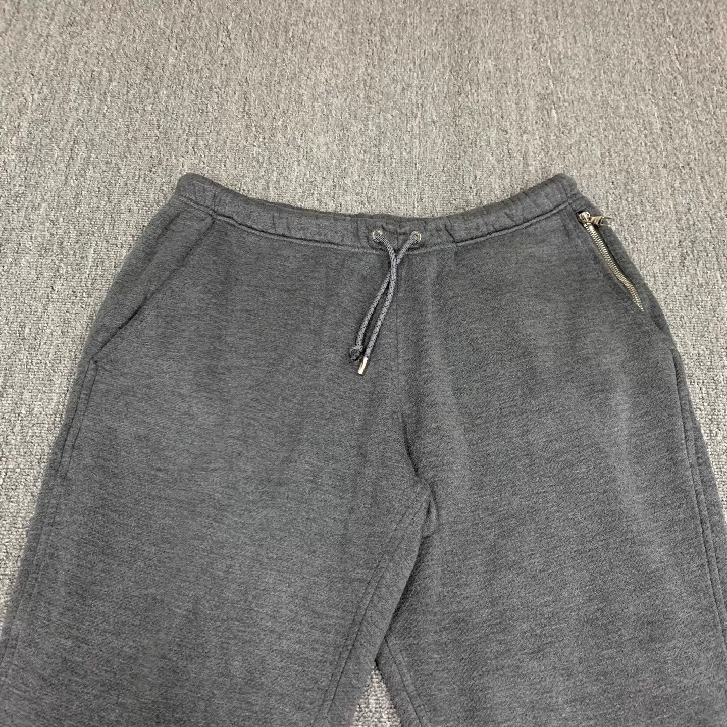 Louis Vuitton LV Gray Chinos M 9/10 Size US 32 / EU 48 - 6 Thumbnail