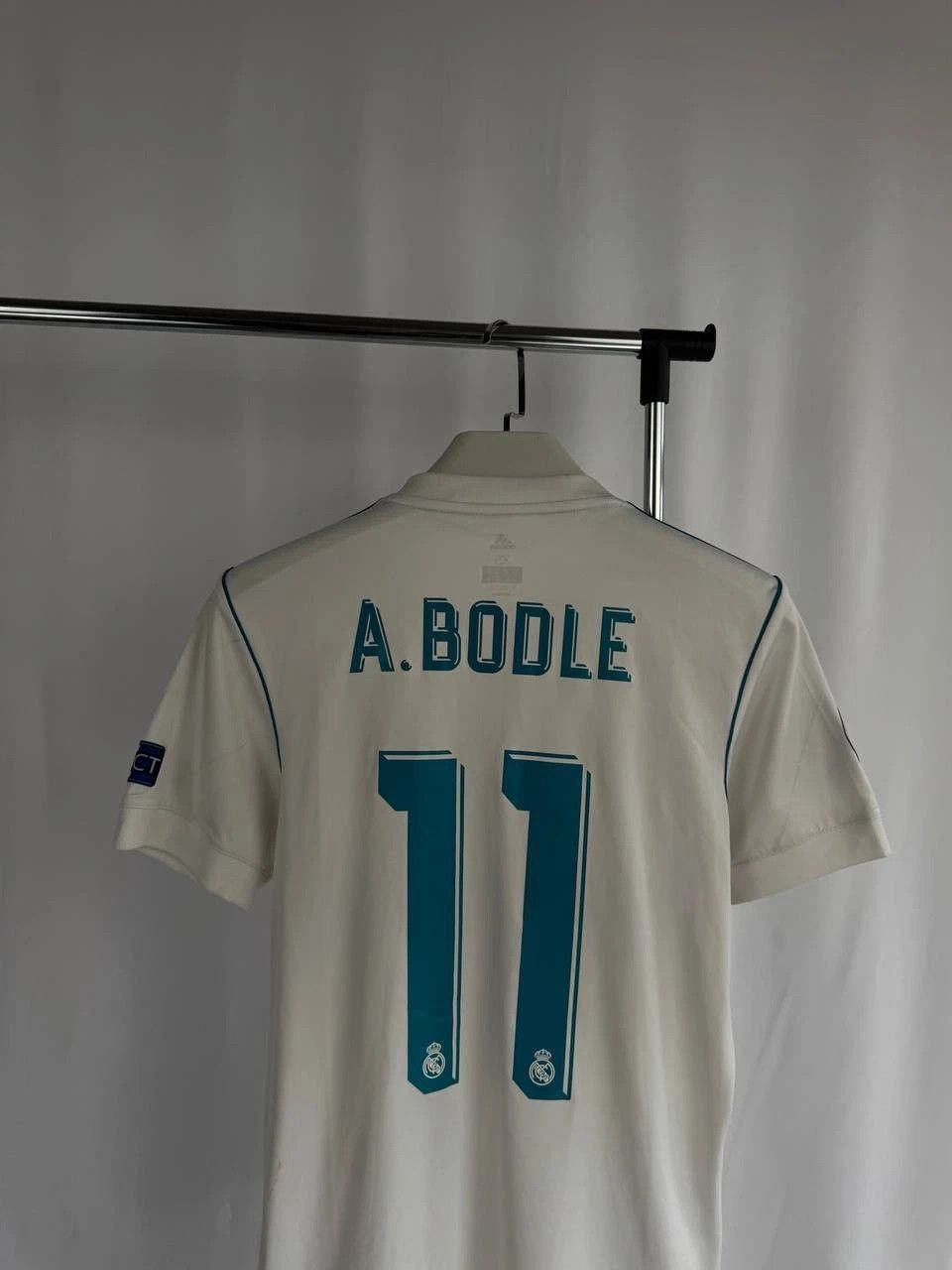 Adidas Real Madrid Home Jersey Final Champions League 2017-2018 Size US XS / EU 42 / 0 - 7 Thumbnail