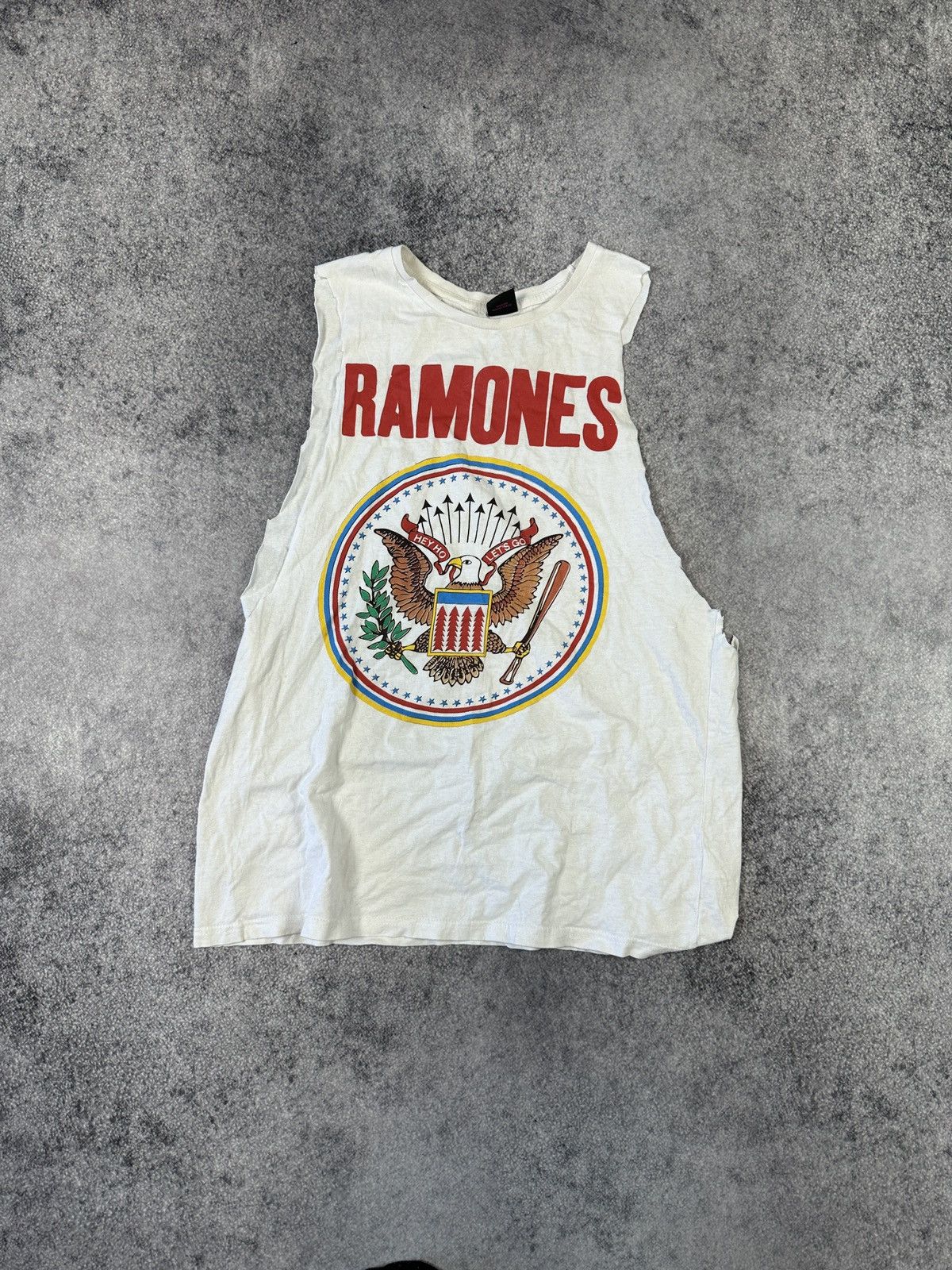 Band Tees Vintage Ramones Tank Top Bands Tees Streetwear Rock Rare S Size US M / EU 48-50 / 2 - 1 Thumbnail