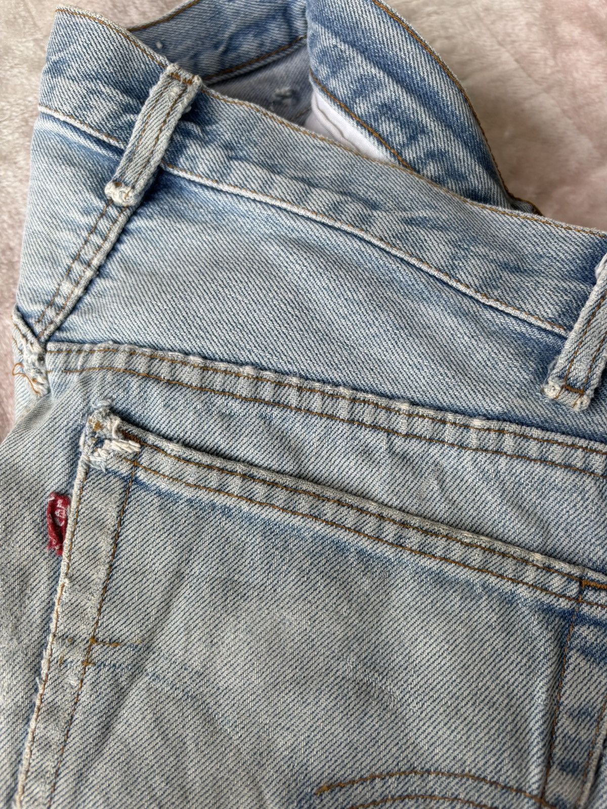 Levi's 🔥VINTAGE LEVIS 501 SUPER DISTRESSED DENIM THRASHED JEANS Size US 32 / EU 48 - 14 Thumbnail