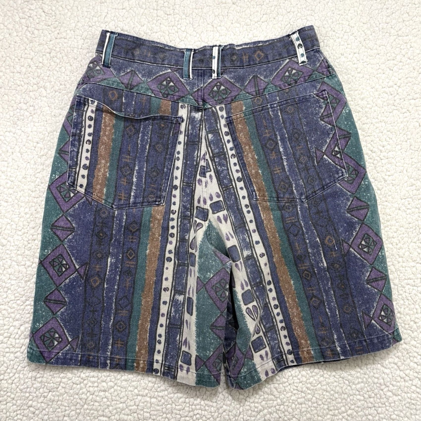 Vintage VINTAGE No Boundaries Denim Aztec Print Jean Mom Shorts Size 7 26” 90s Y2K Size 28" / US 6 / IT 42 - 4 Thumbnail