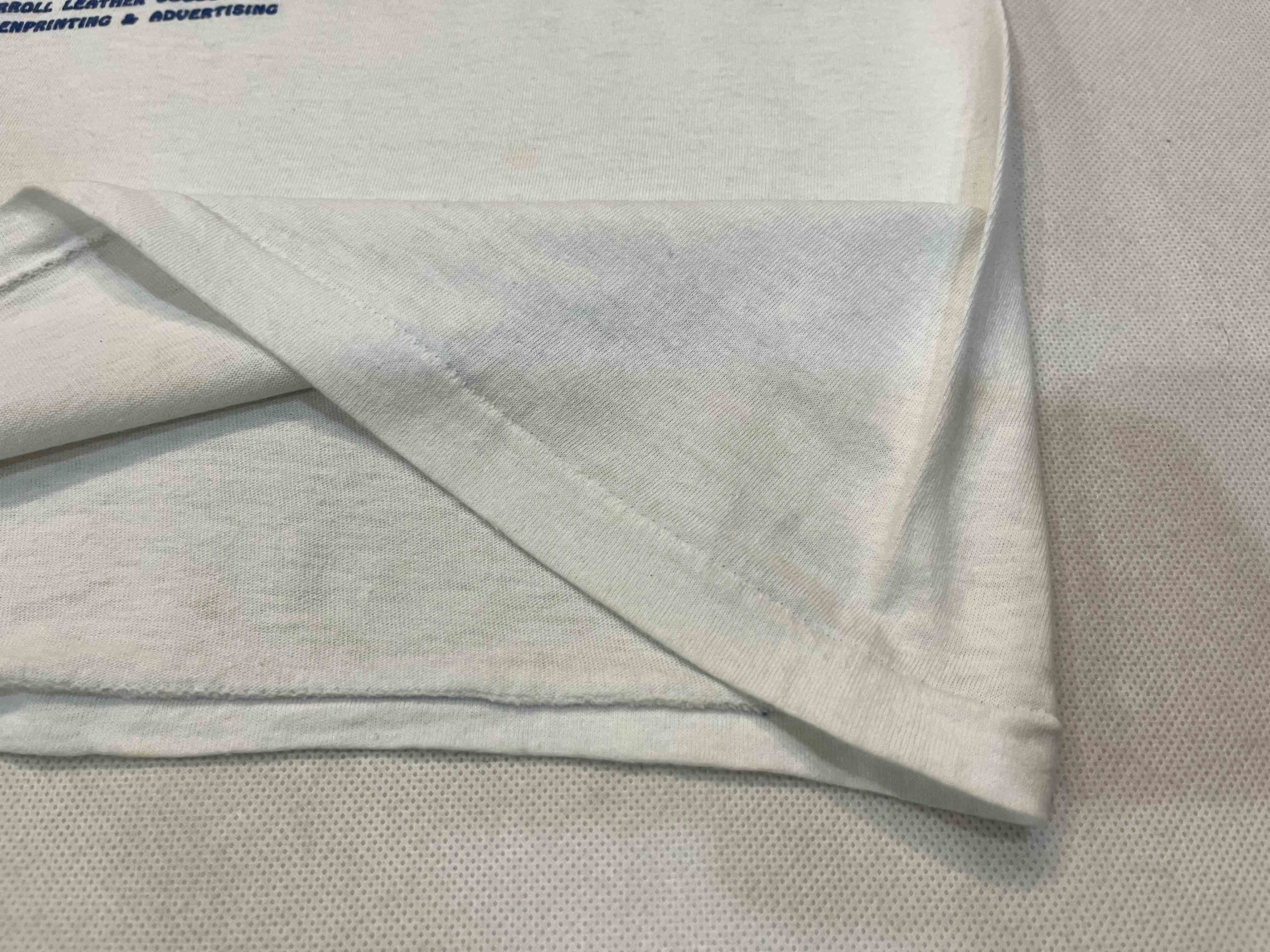 Hanes × Vintage Vintage Hanes 1992 Big Sweep T-Shirt Size US XL / EU 56 / 4 - 5 Thumbnail