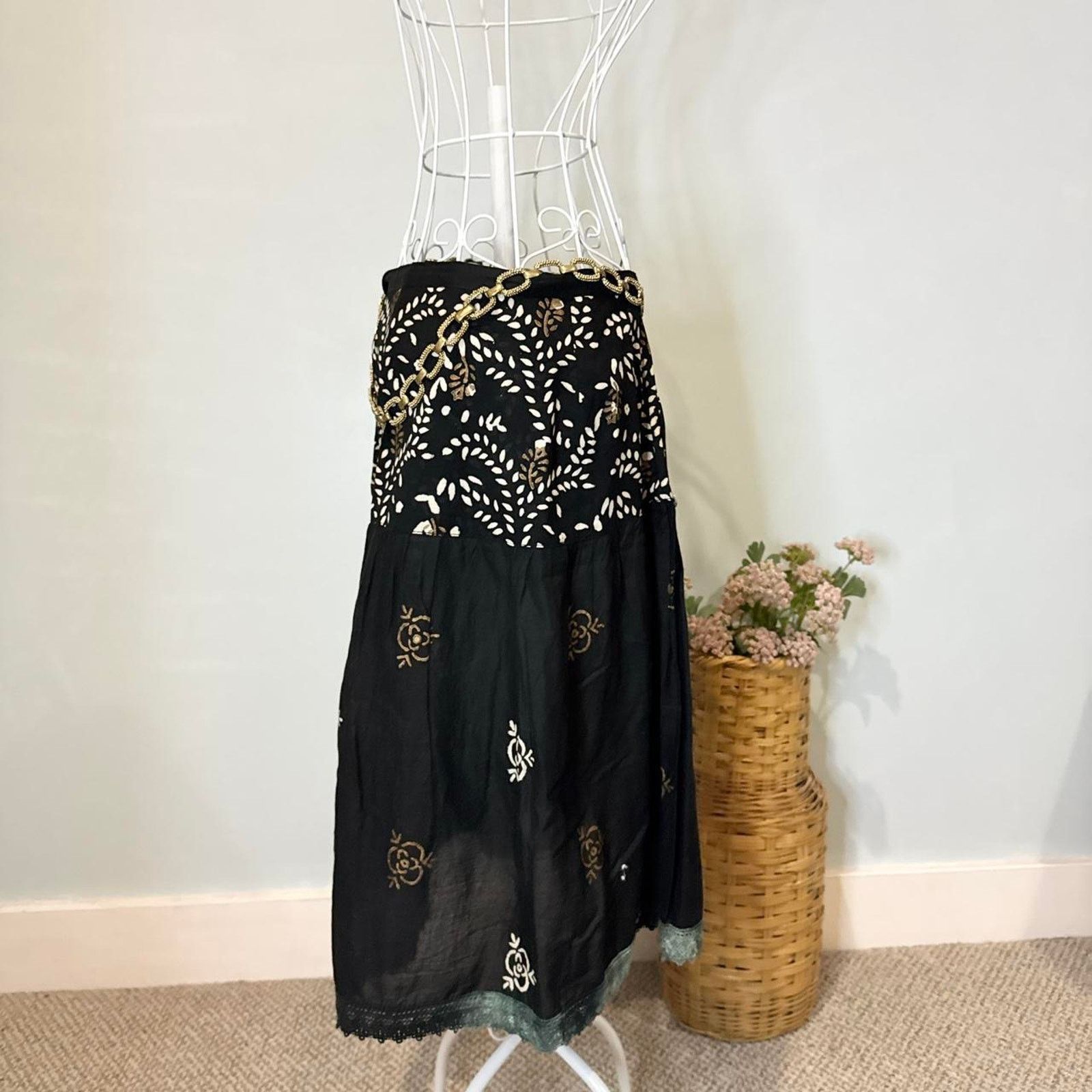 Other The perfect fairy vintage y2k black midi skirt Size 30" / US 8 / IT 44 - 5 Thumbnail
