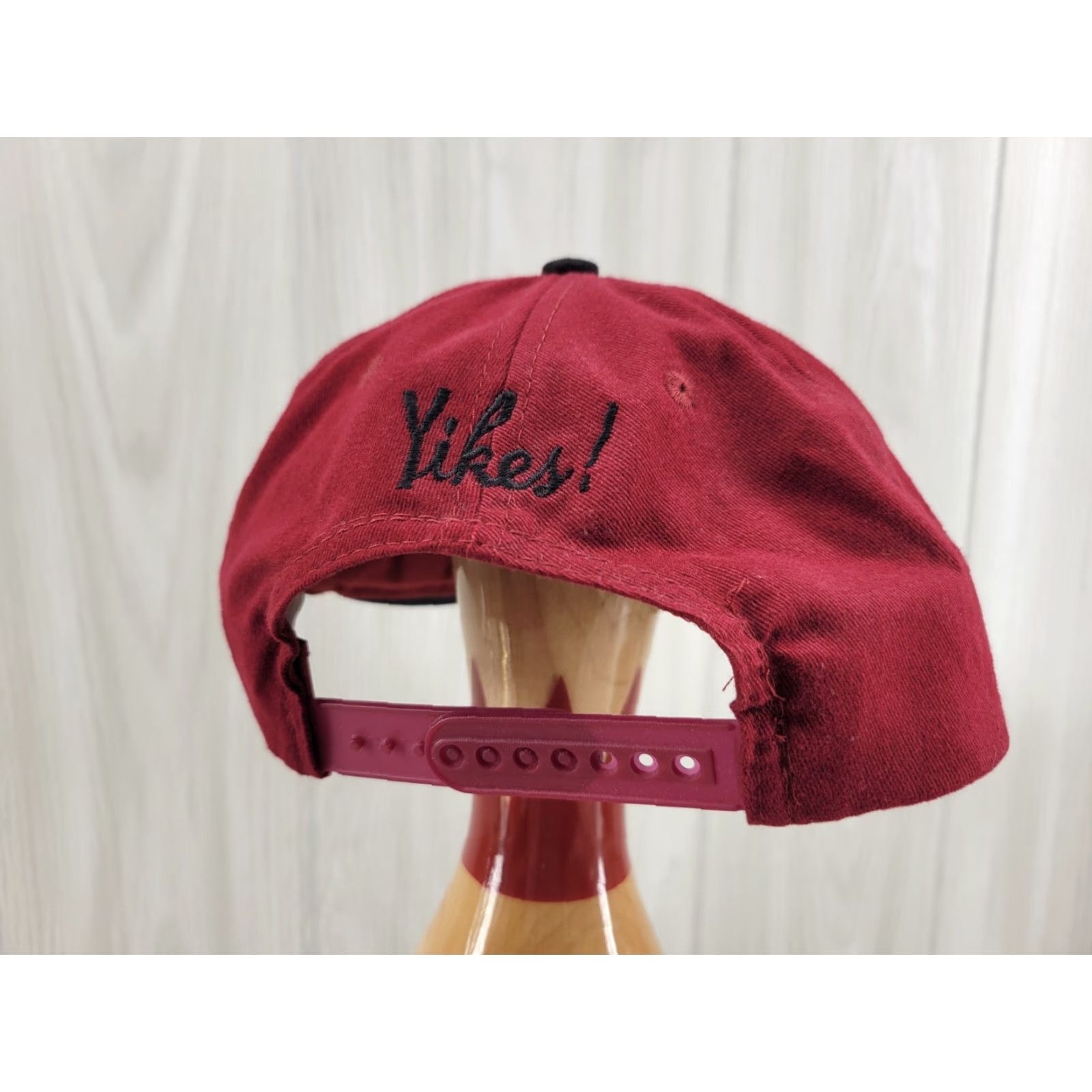 Vintage VINTAGE 90s Goldschlager Snapback Hat Cap Liquor Bar Promo Embroidered Red Black Adjustable Unisex Adults Cotton Canvas Baseball Cap Fans Mens Womens Size ONE SIZE - 7 Thumbnail