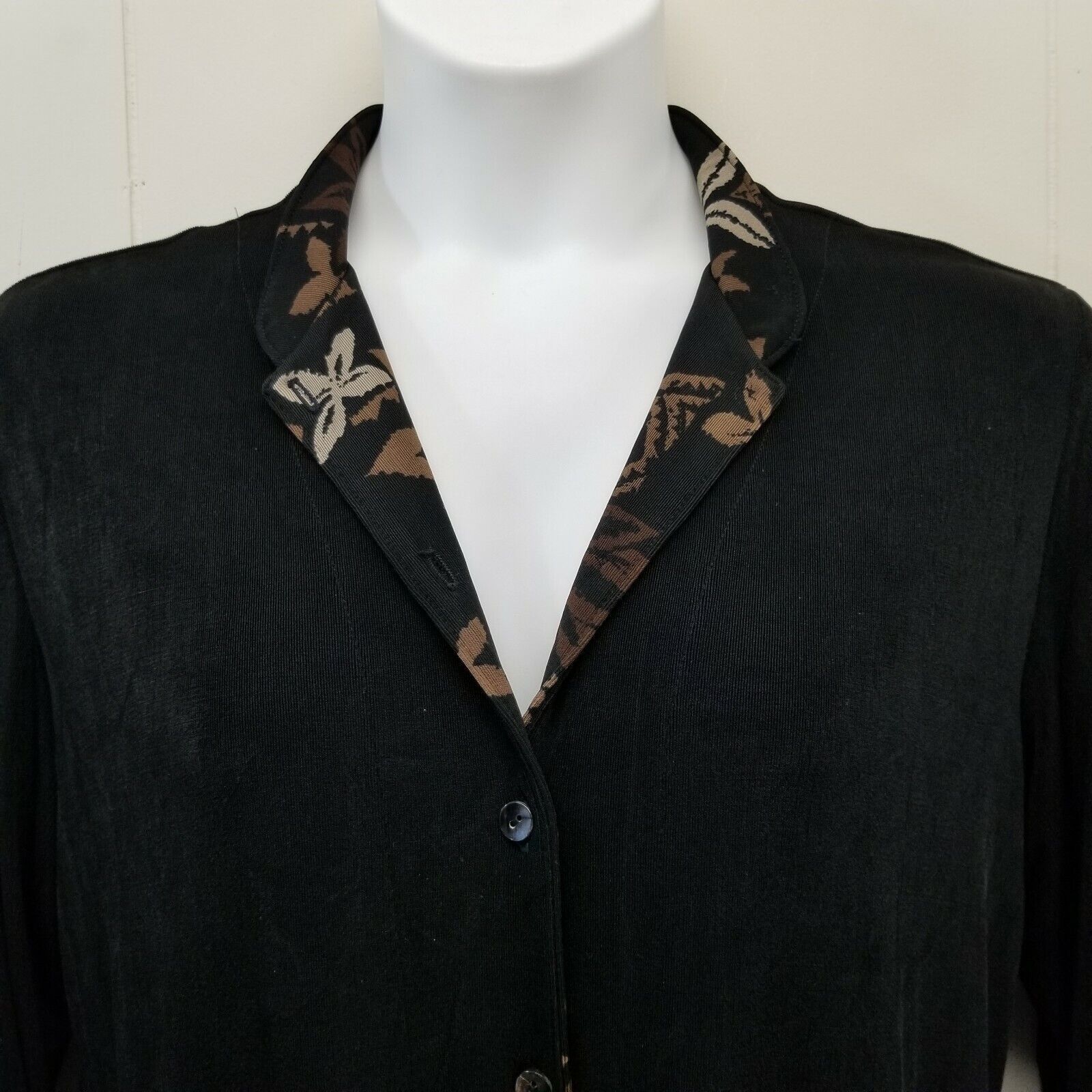 Vintage Chicos Travelers 2 Top Jacket Black Red Floral Trim Slinky L Size L / US 10 / IT 46 - 4 Thumbnail