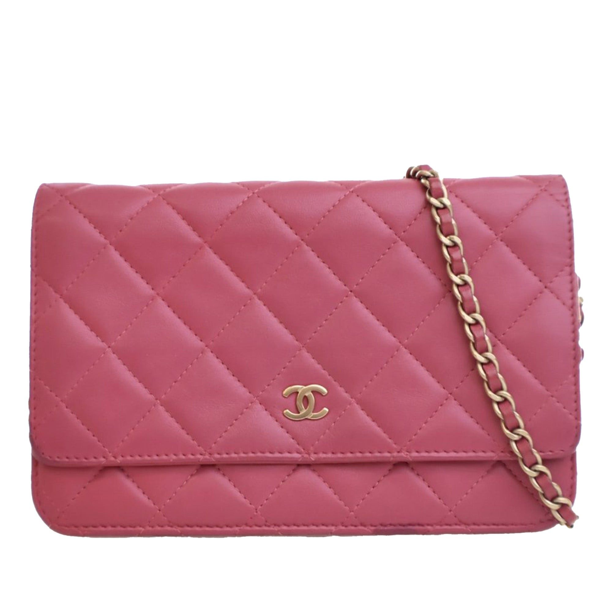 Classic Lambskin Wallet on Chain