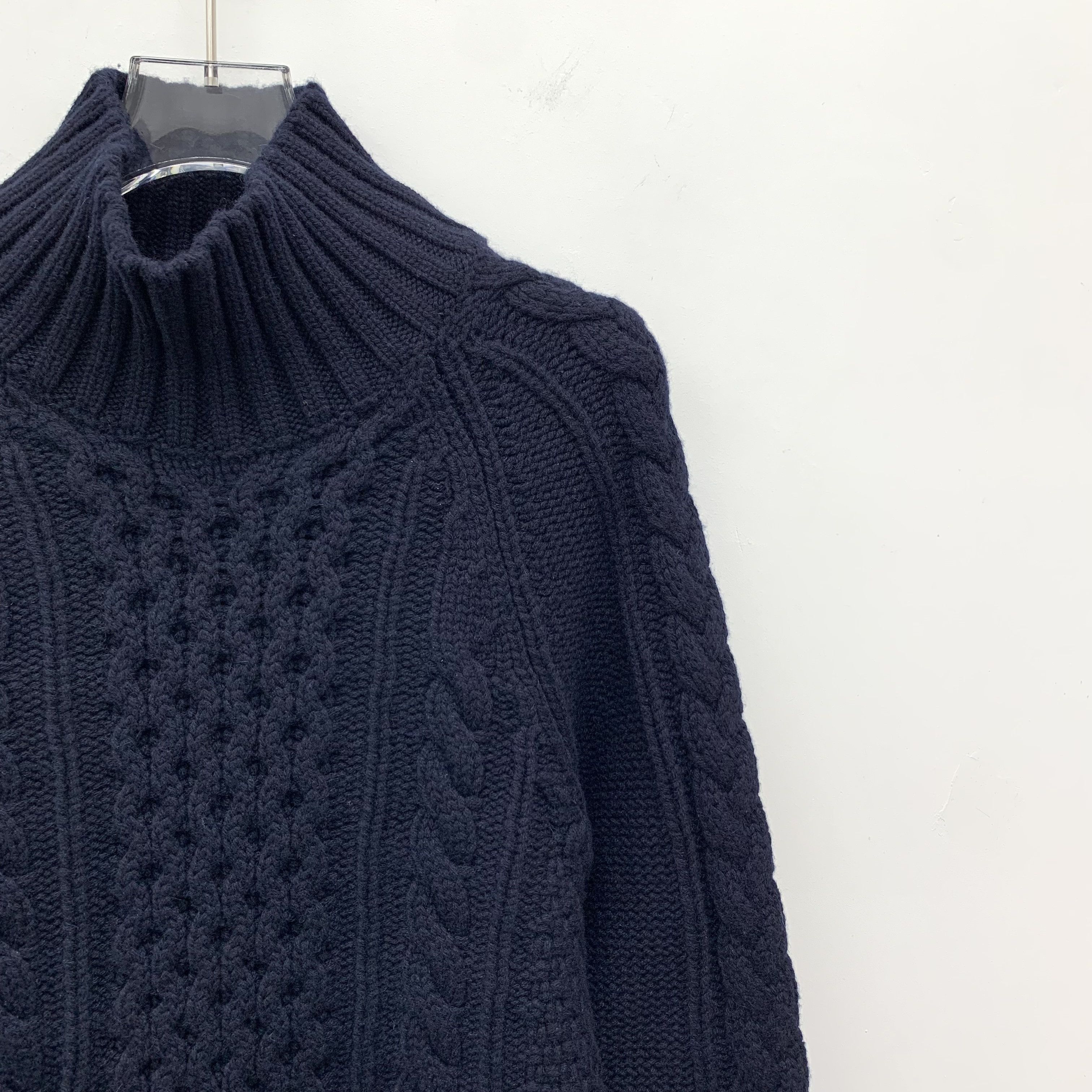 Burberry Burberry Cable Knit Cashmere Sweater Navy (S) Size US S / EU 44-46 / 1 - 3 Thumbnail