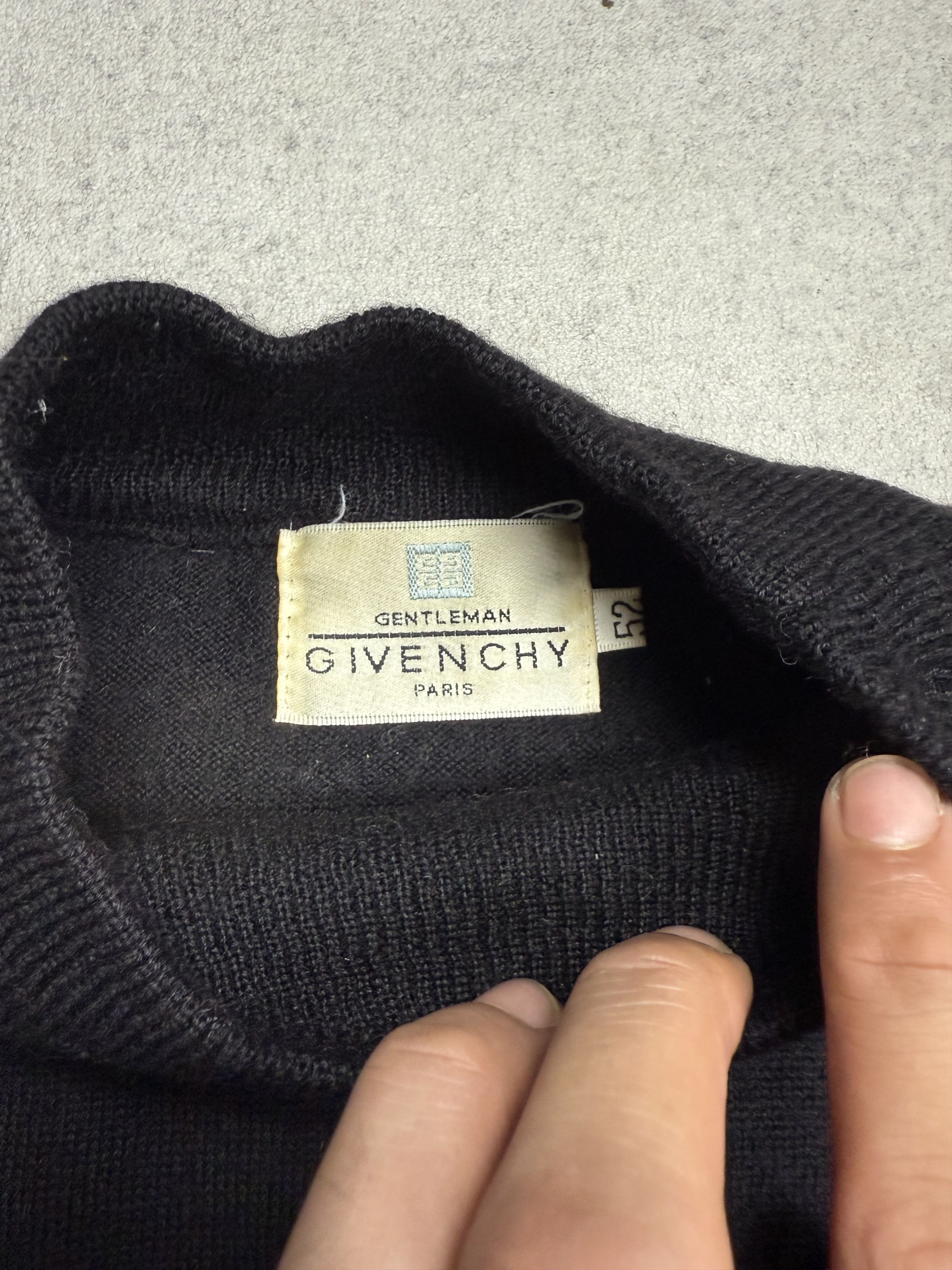 Givenchy Vintage Givenchy Knit Sweater Size US L / EU 52-54 / 3 - 5 Thumbnail