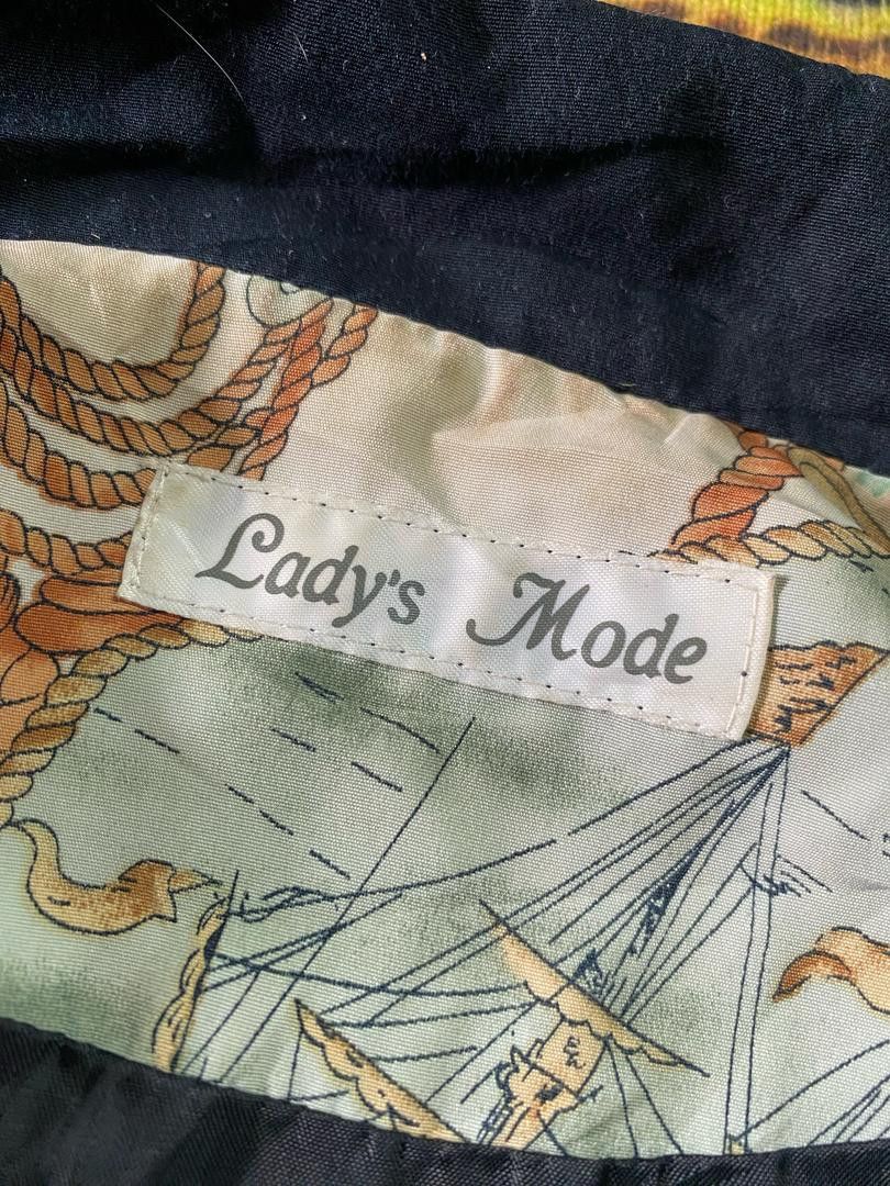Japanese Brand Very Nice👺Ladys Mode Bombers Jacket Size US M / EU 48-50 / 2 - 8 Thumbnail