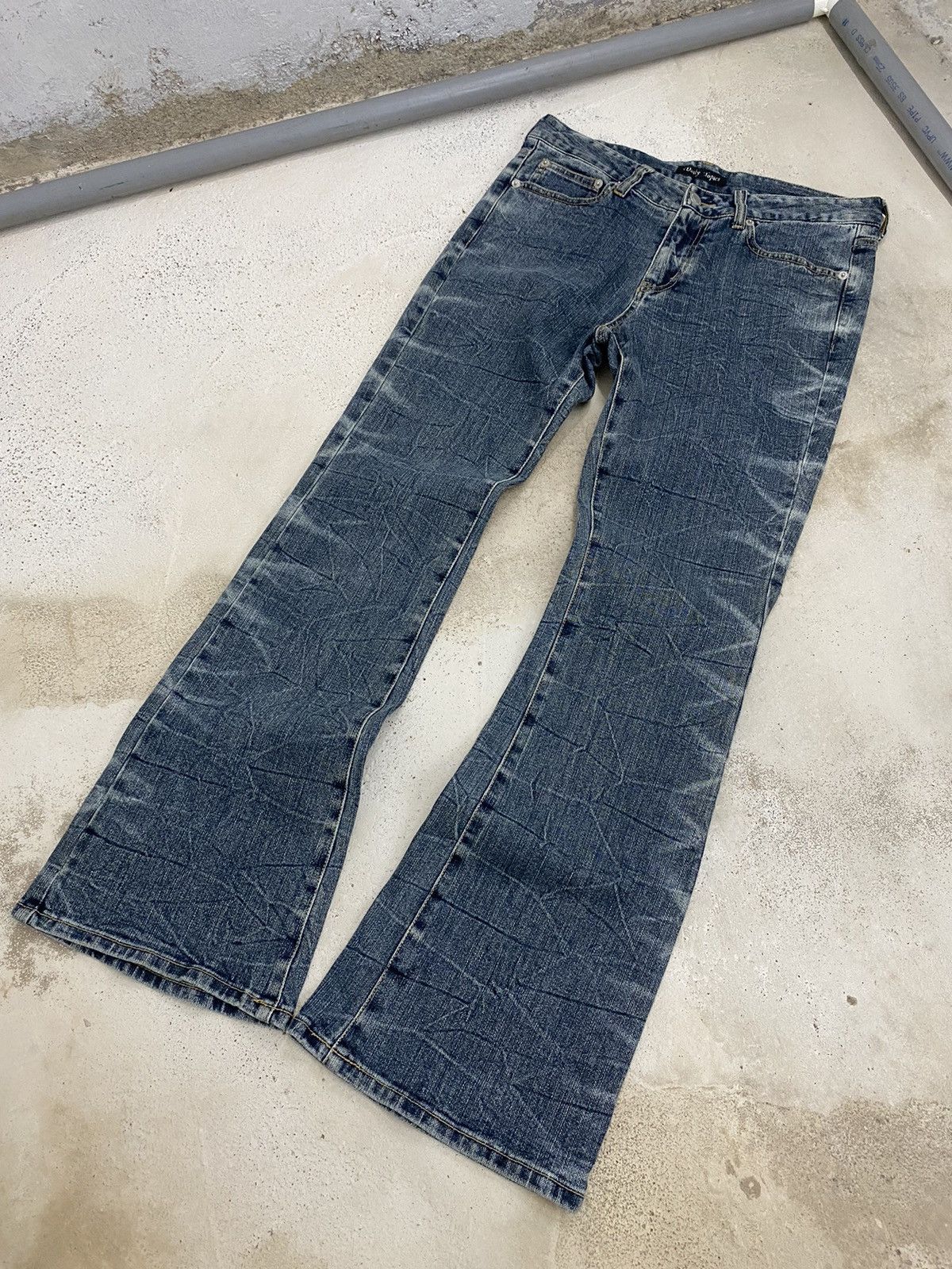 GOSTAR DE FUGA × Japanese Brand Daily Topics Japan Flare Clawn Mark Whisker Honeycomb Denim Size US 31 - 4 Thumbnail
