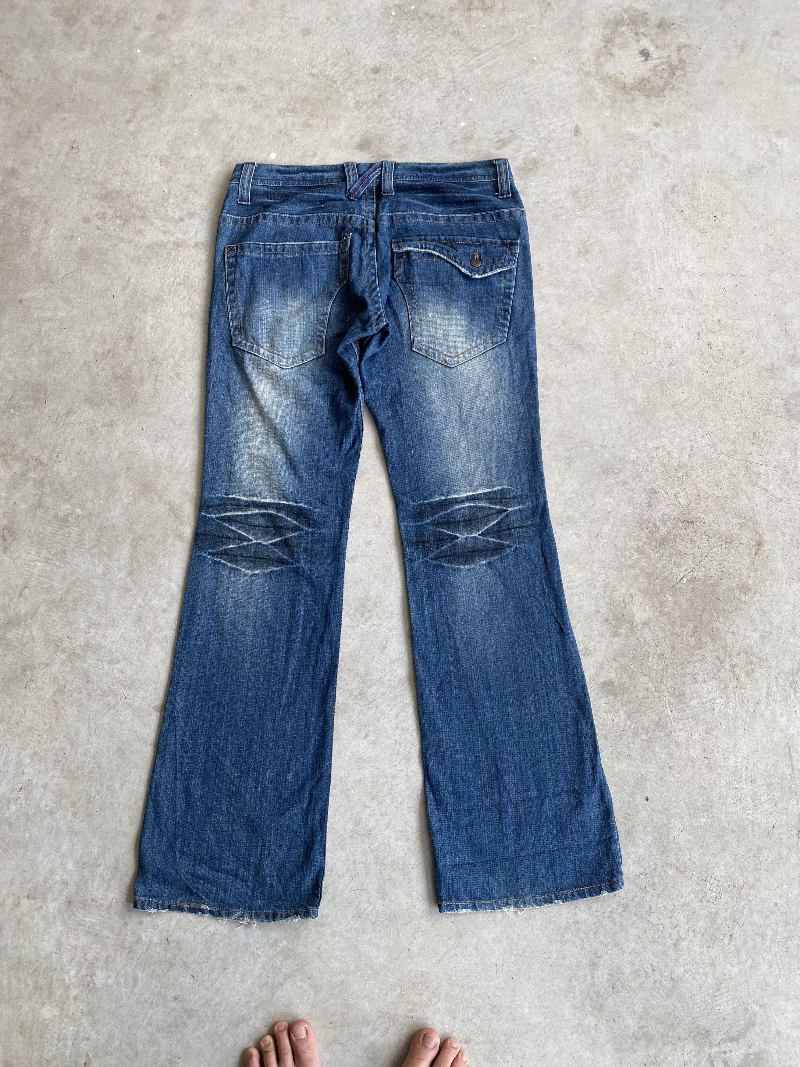 Japanese Brand Root Three Japan Distress Ripped Style Flared Jeans Size US 32 / EU 48 - 2 Thumbnail