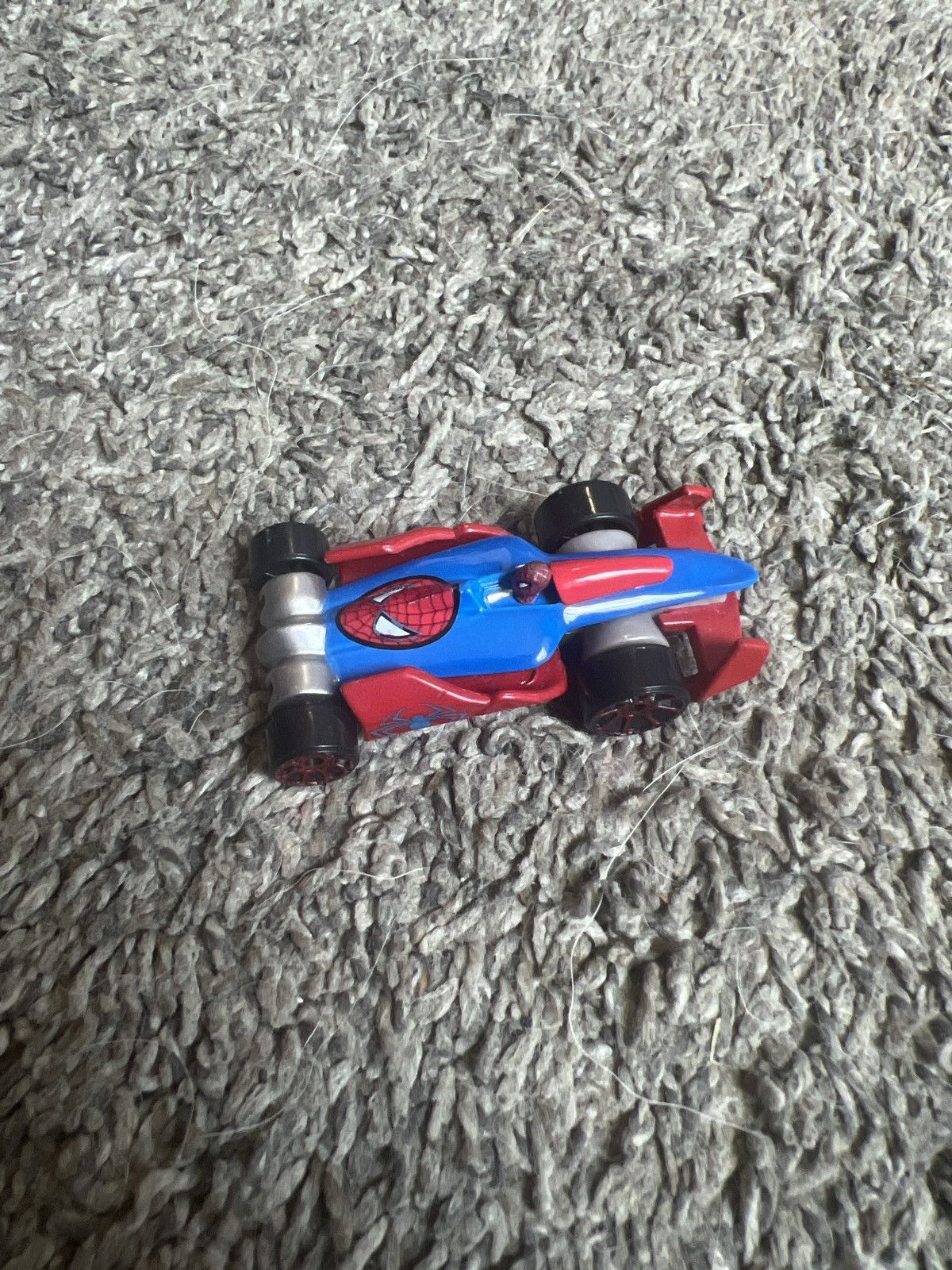 Marvel Comics 2007 Marvel MGA Spider-Man Die-Cast Car Size ONE SIZE - 1 Thumbnail