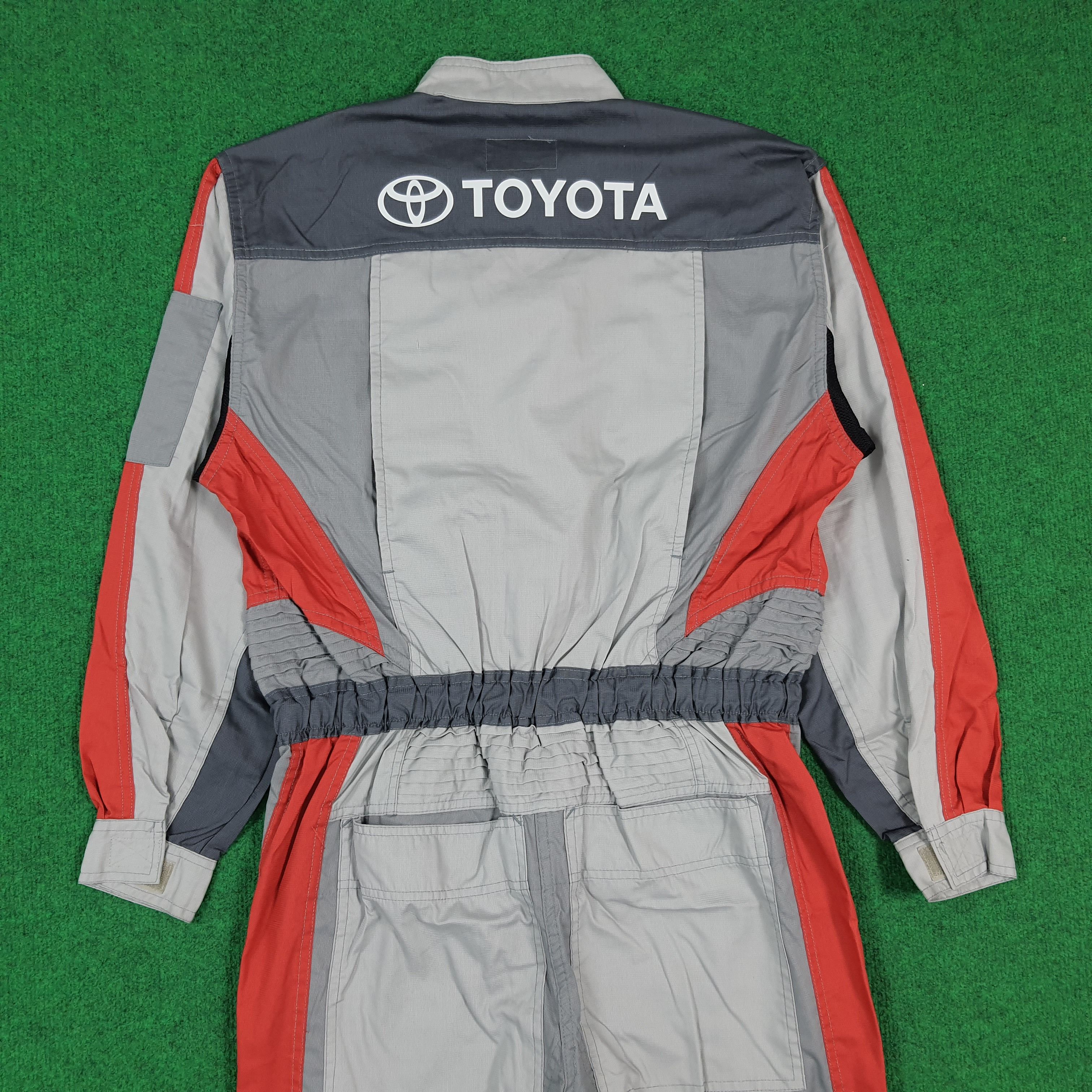 Japanese Brand Vintage Toyota Tecno Mobility Kanagawa Work Coverall C300N13 Size US S / EU 44-46 / 1 - 1 Thumbnail