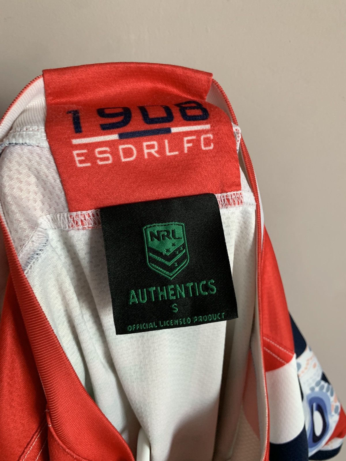 Other Sydney Roosters Rugby League Shirt NRL Jersey ISC Size S Size US S / EU 44-46 / 1 - 7 Thumbnail